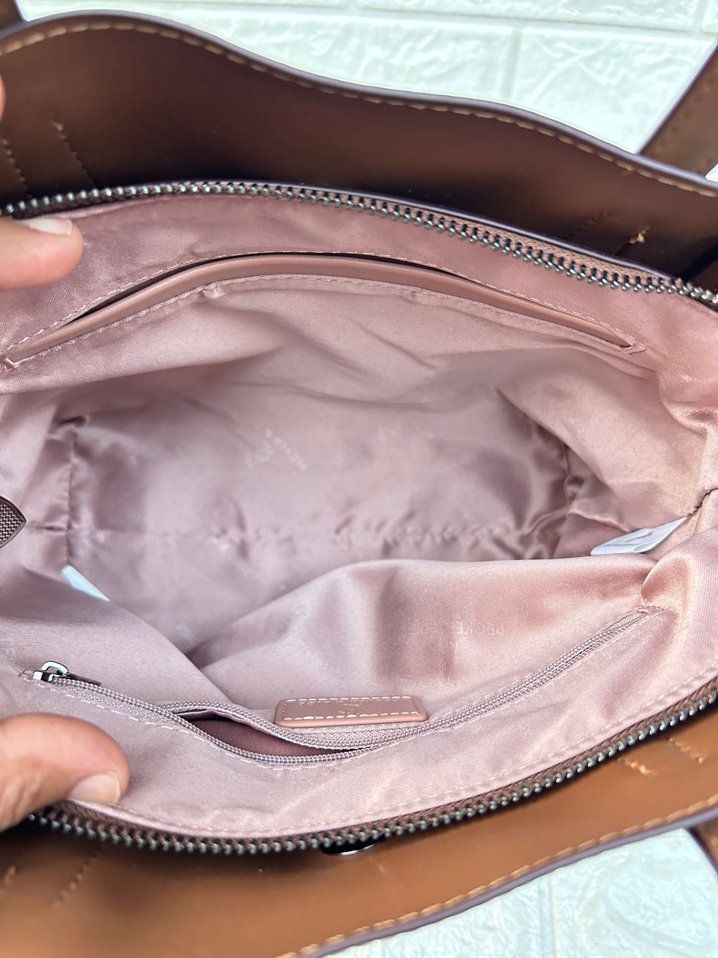Vogue Handbag-2