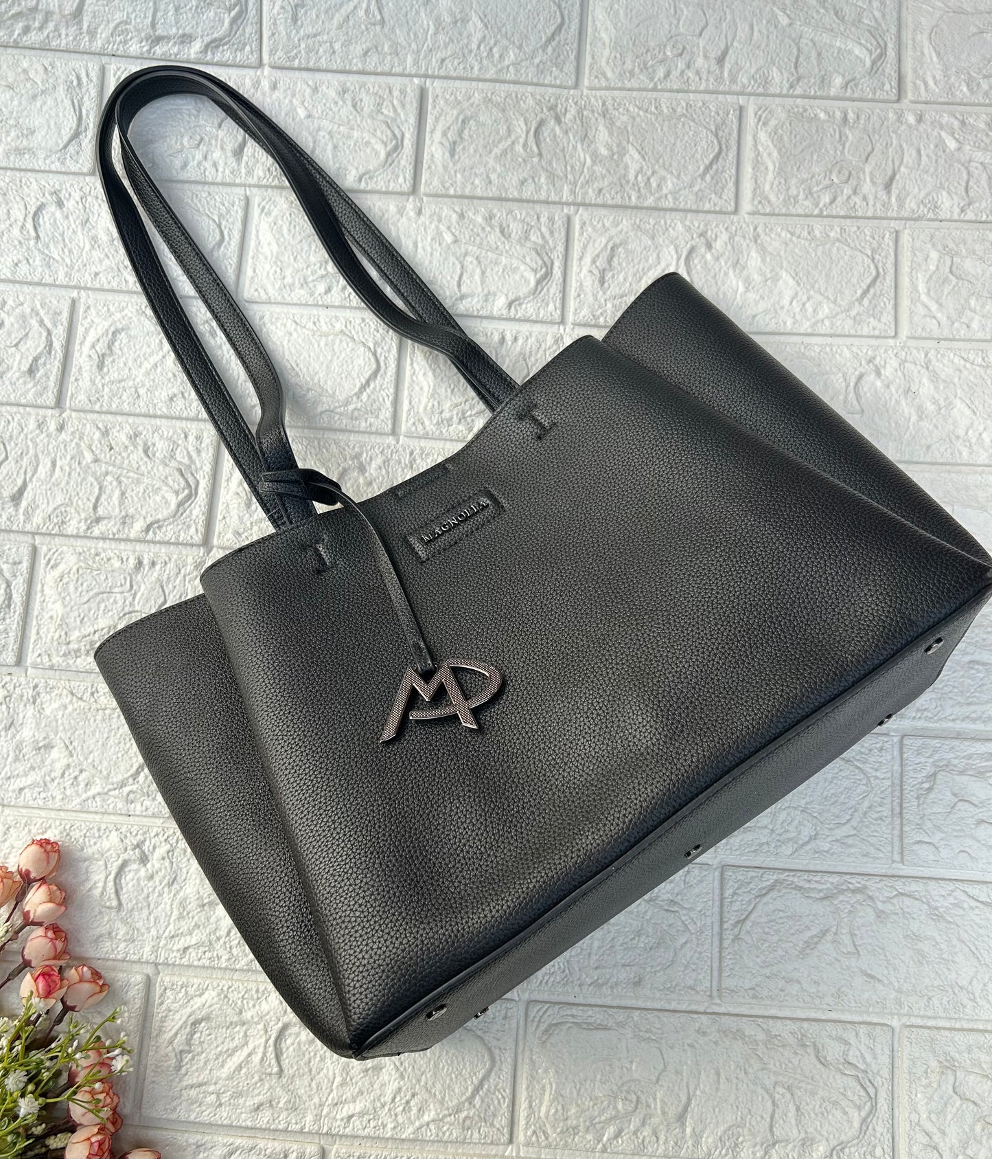Accent Tote