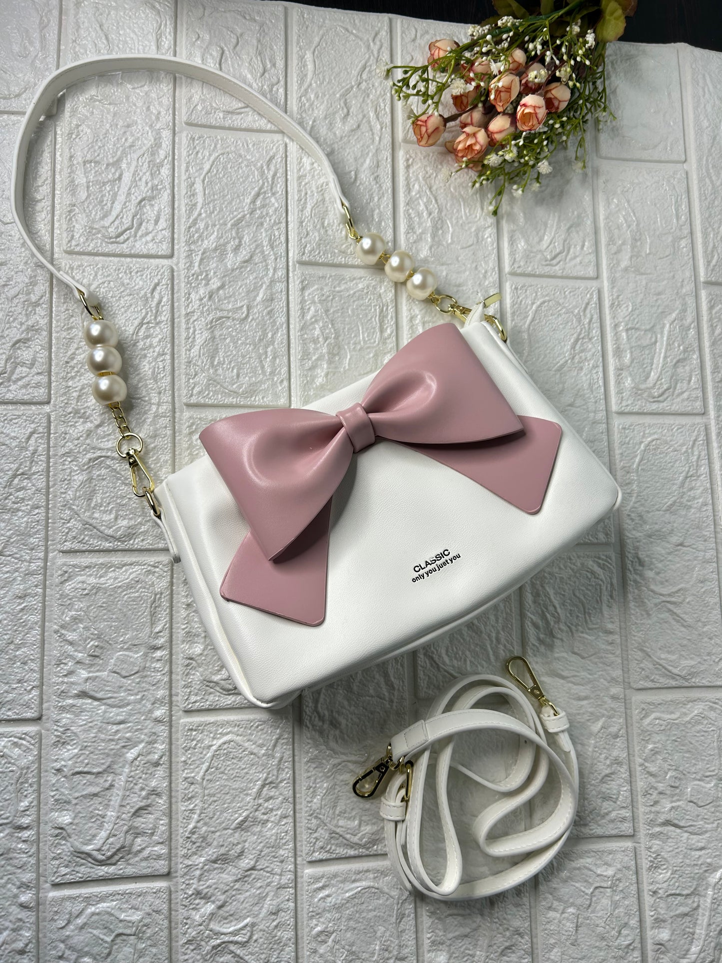 Bow Box Sling