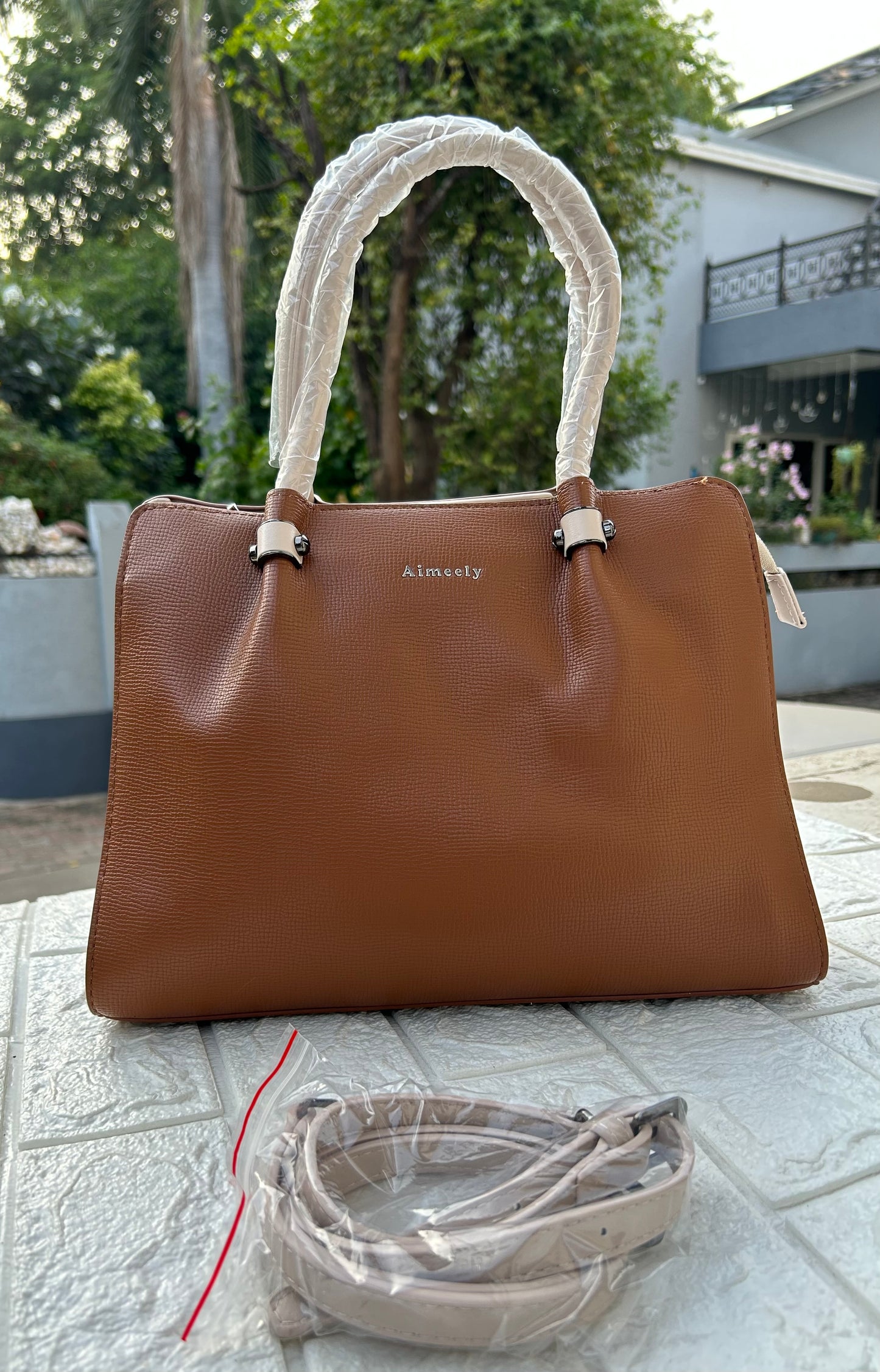 Elora Luxe