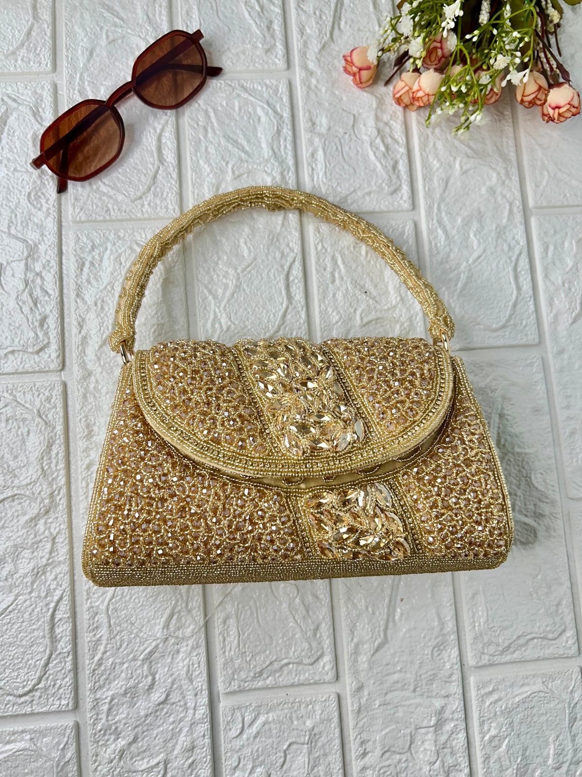 Moti Mehfil Bag-7
