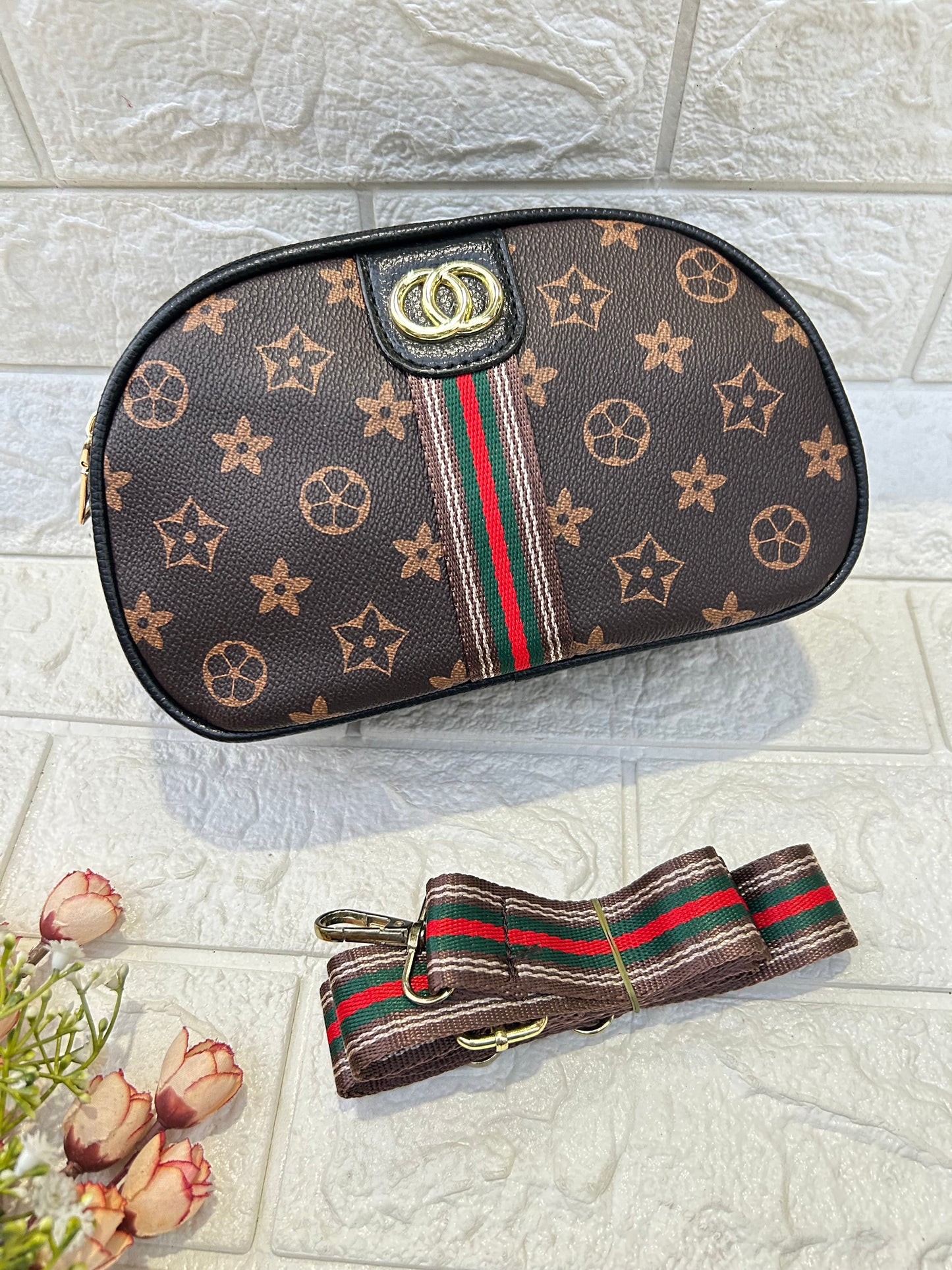 Preety Sling