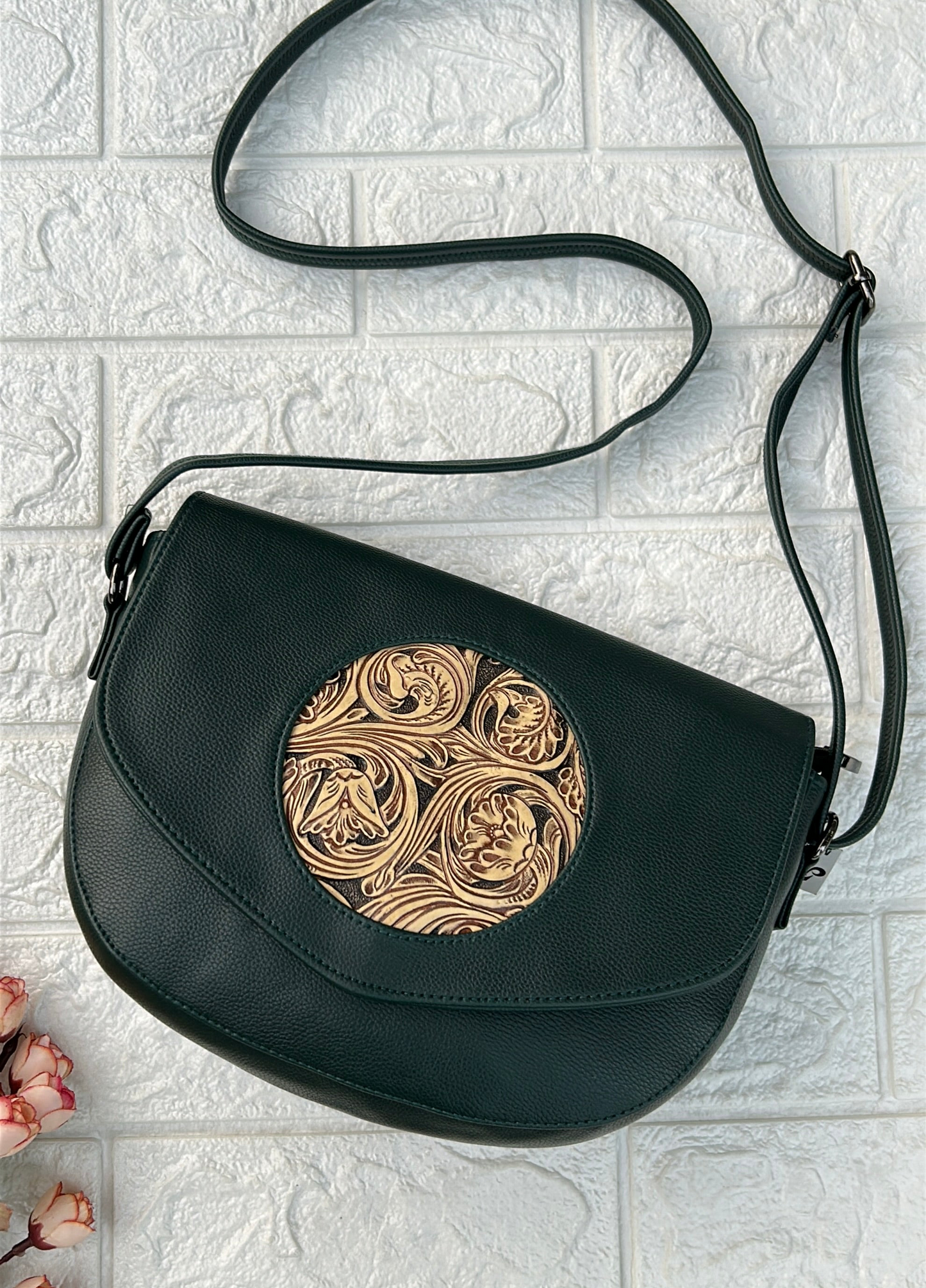 Kyra Sling Bag