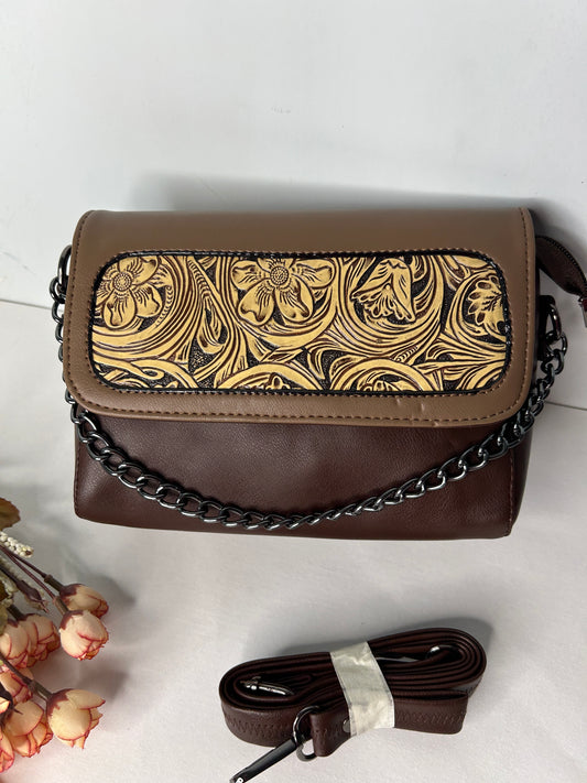 Aira Sling Bag