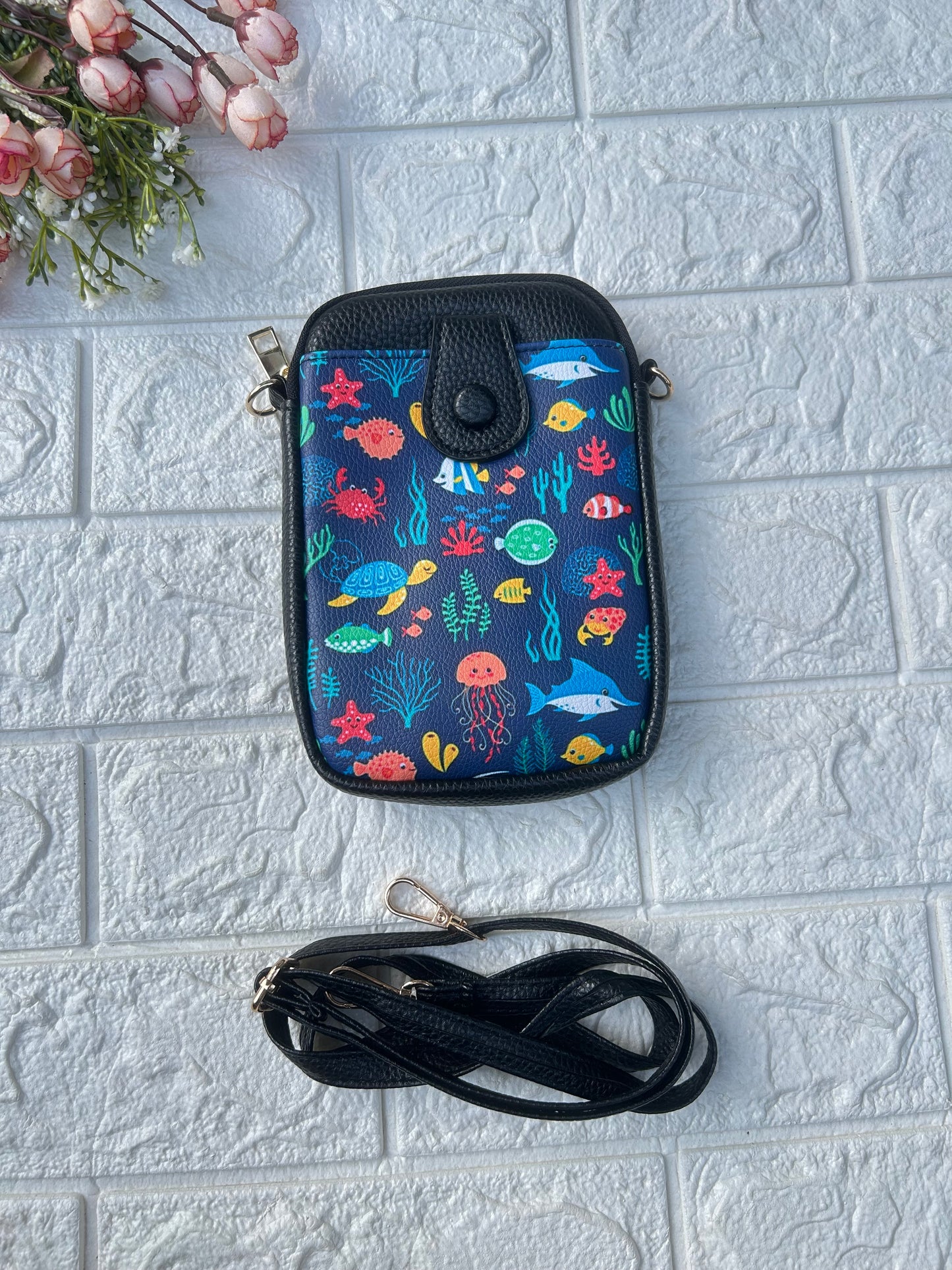 Preety Mobile Sling 3