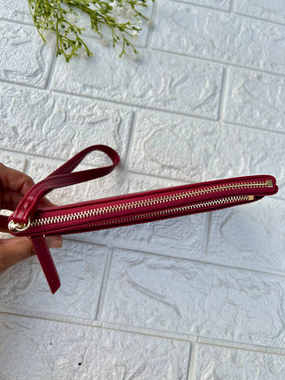 Smart Wristlet