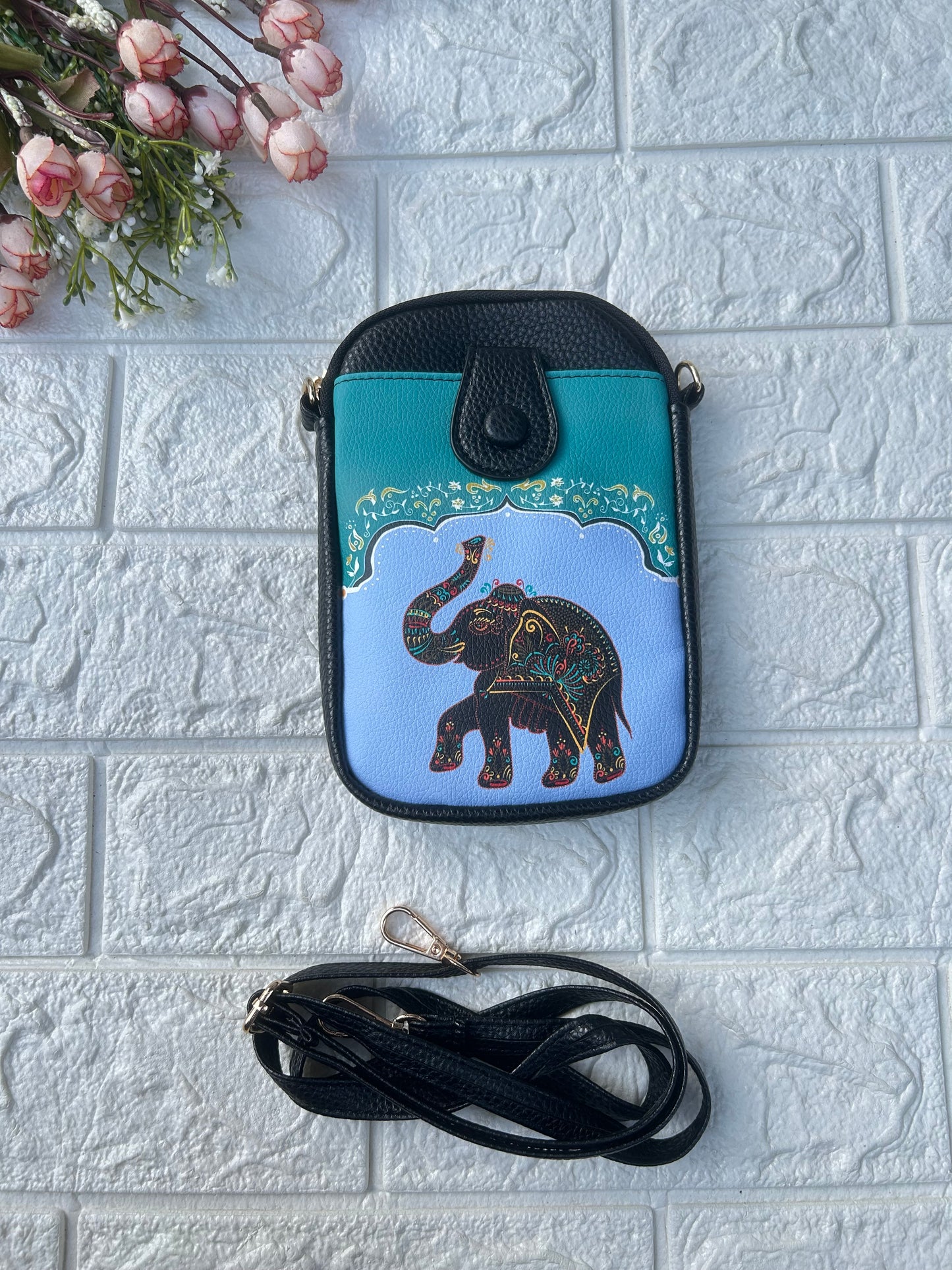 Preety Mobile Sling 3