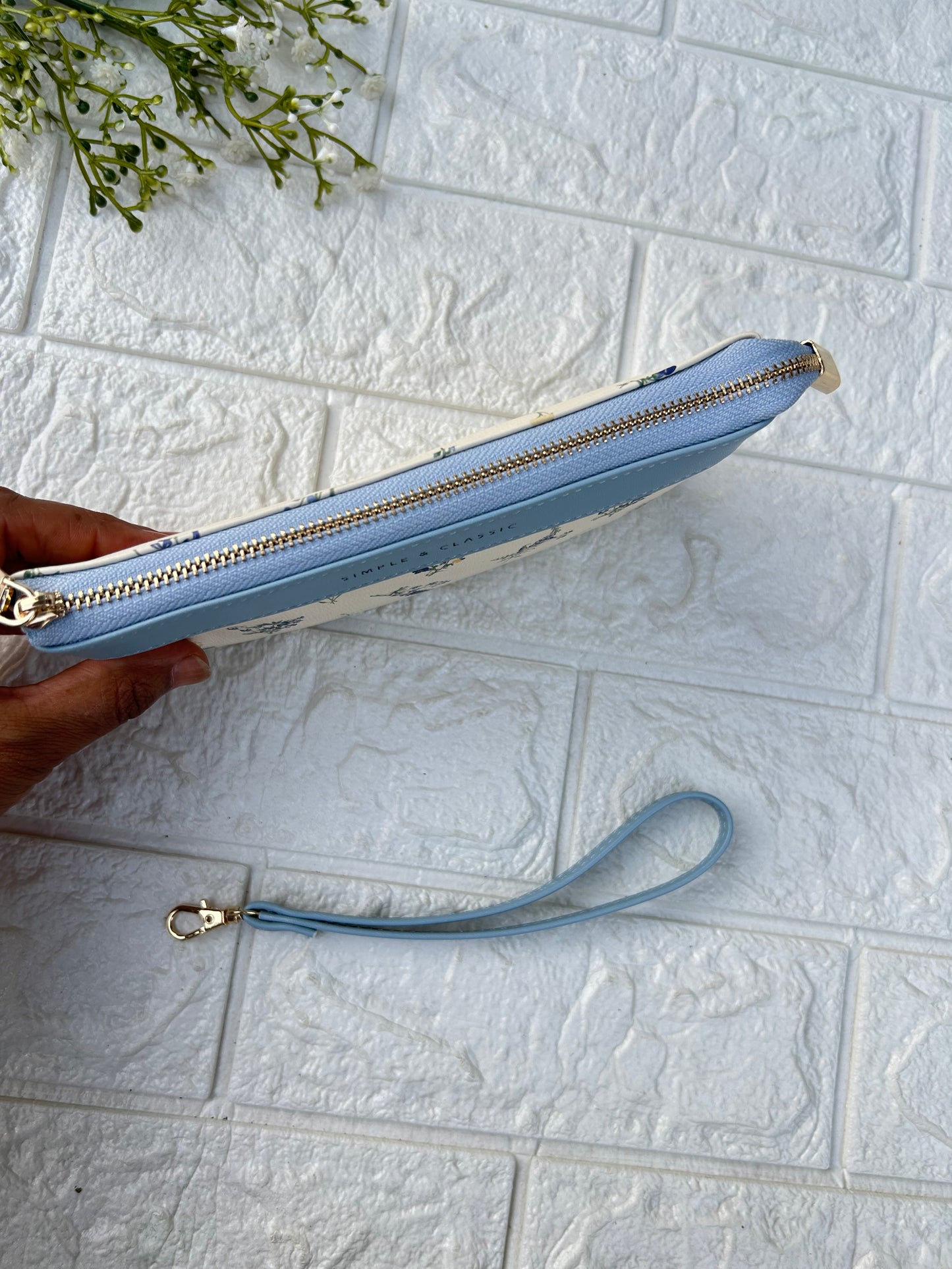 Smart Carry Wristal 2