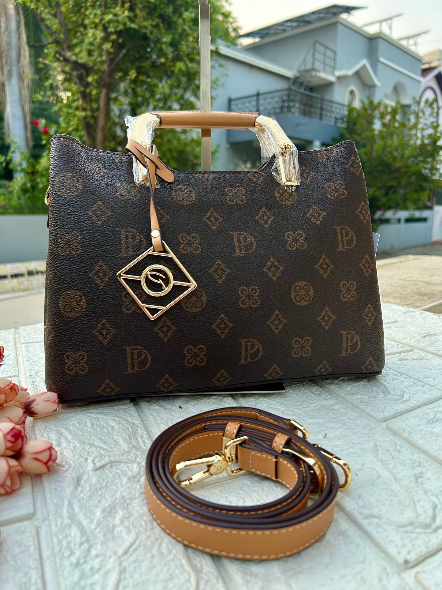 Vogue HandBag 1