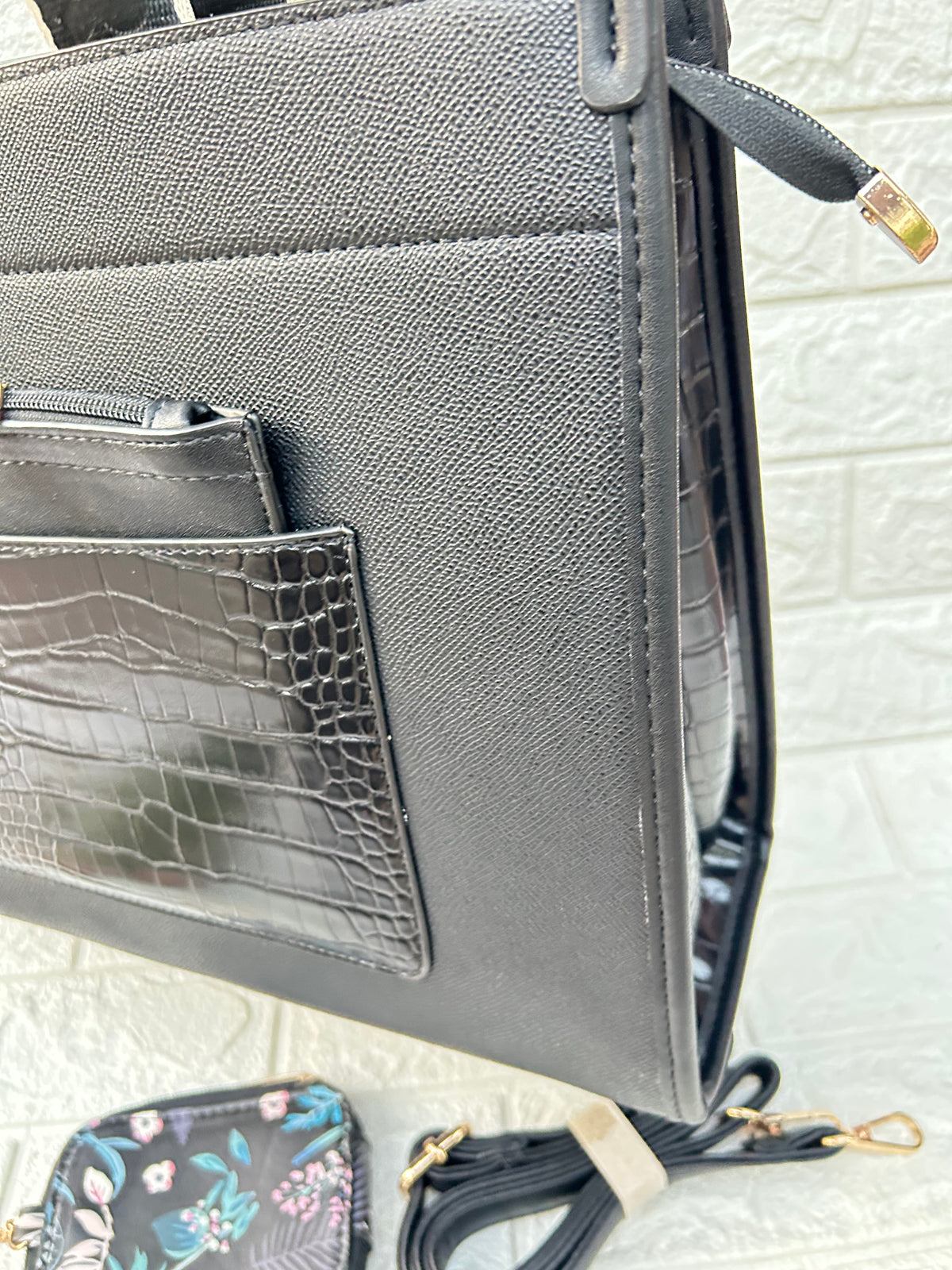 Classic Tote Bag-1
