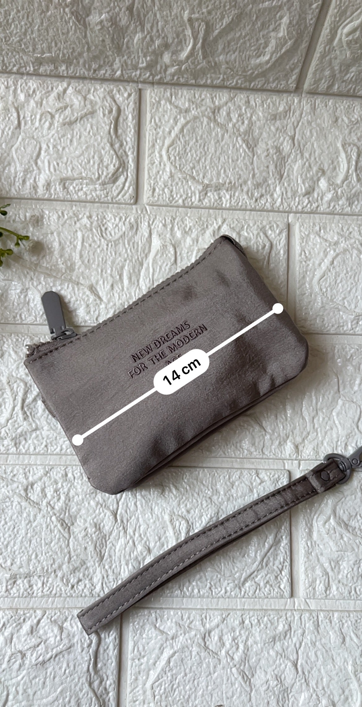 Dura pouch
