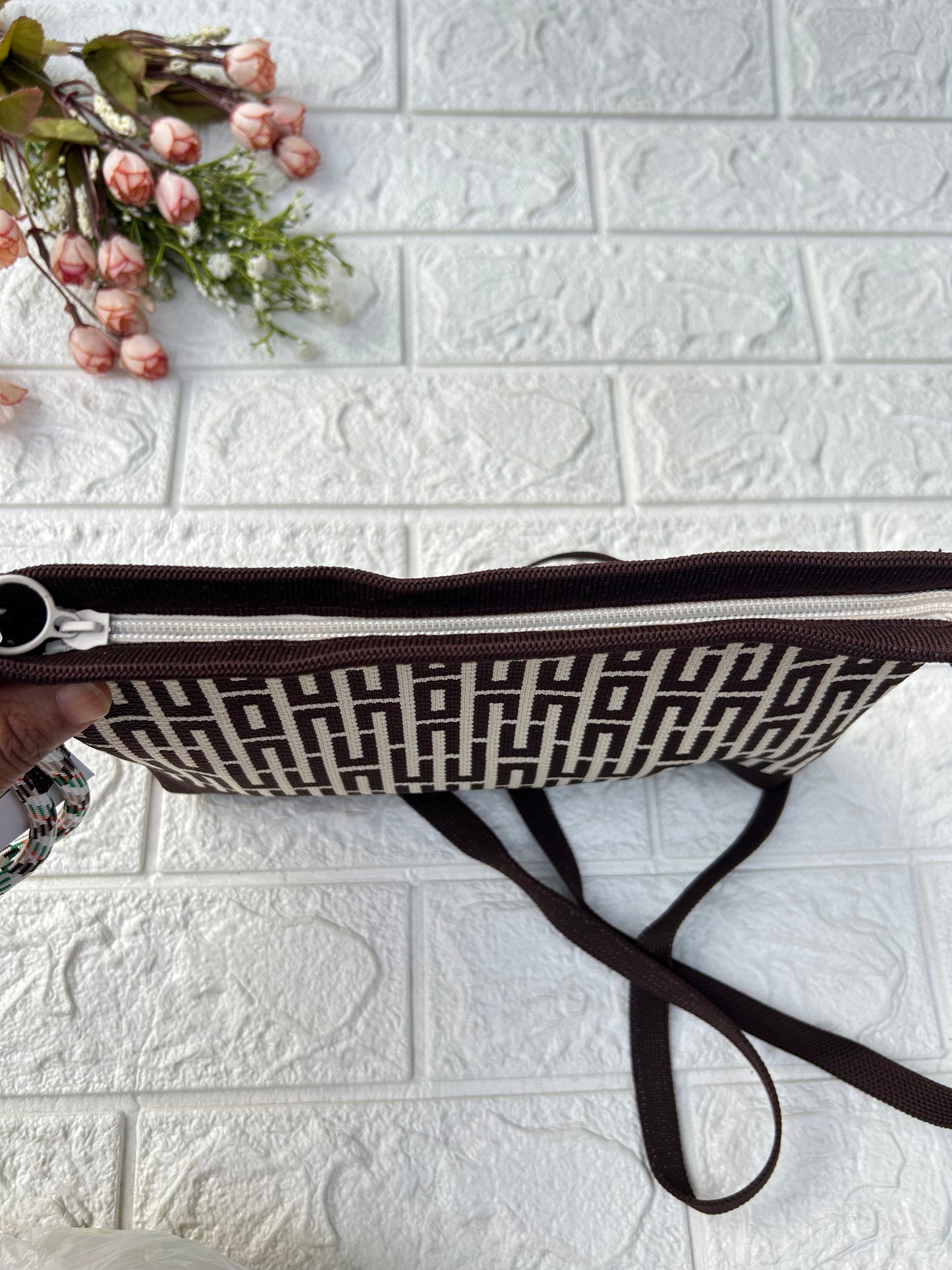 Knit sling