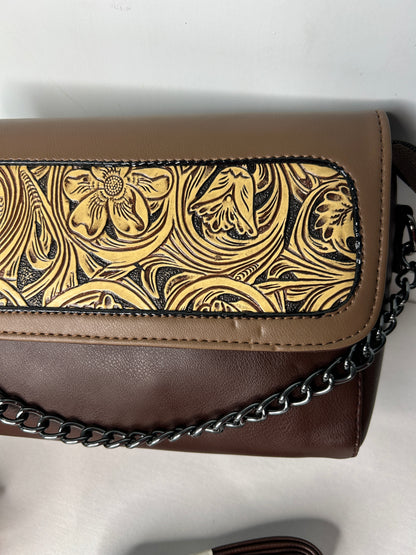 Aira Sling Bag