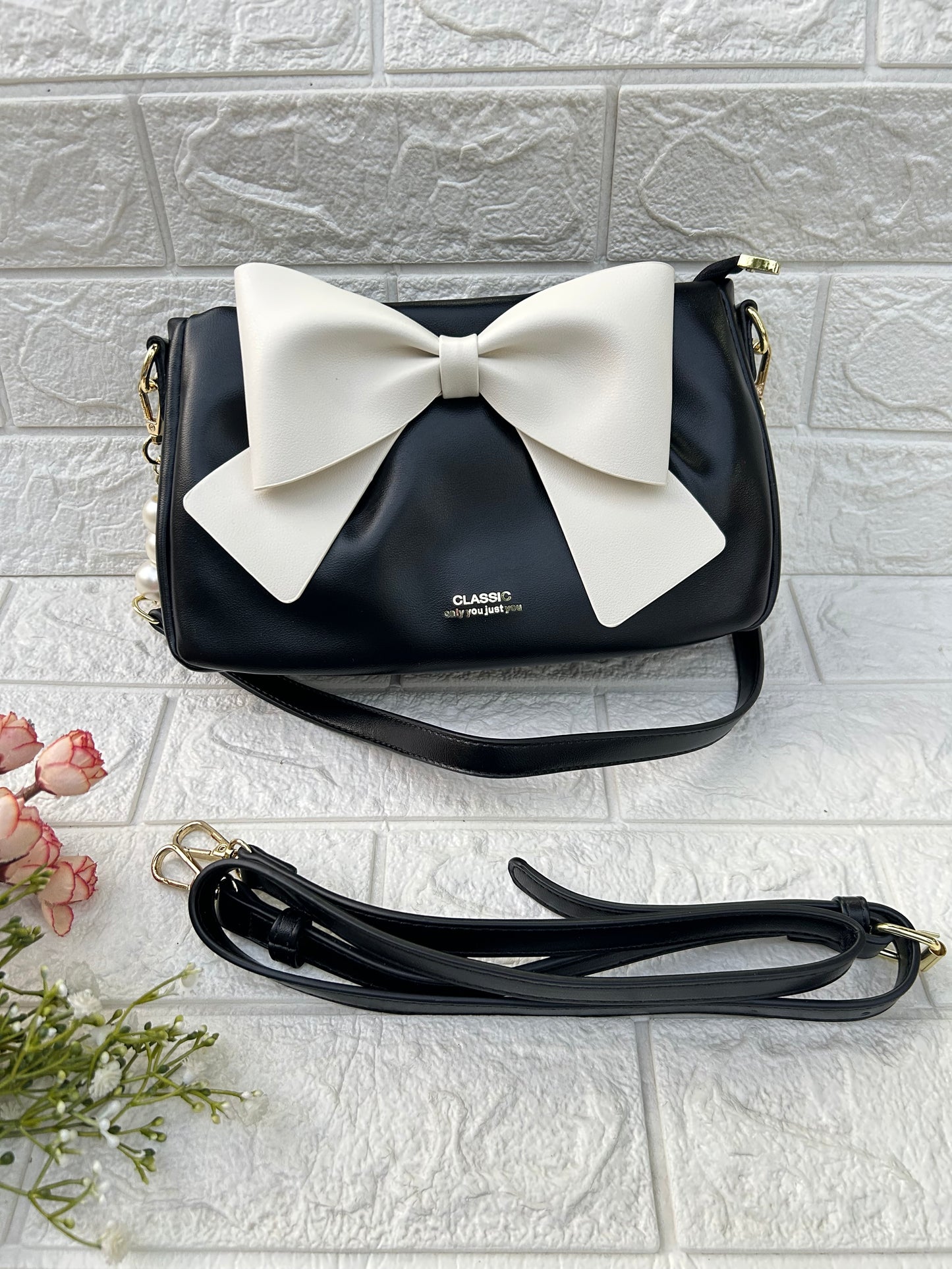 Bow Box Sling
