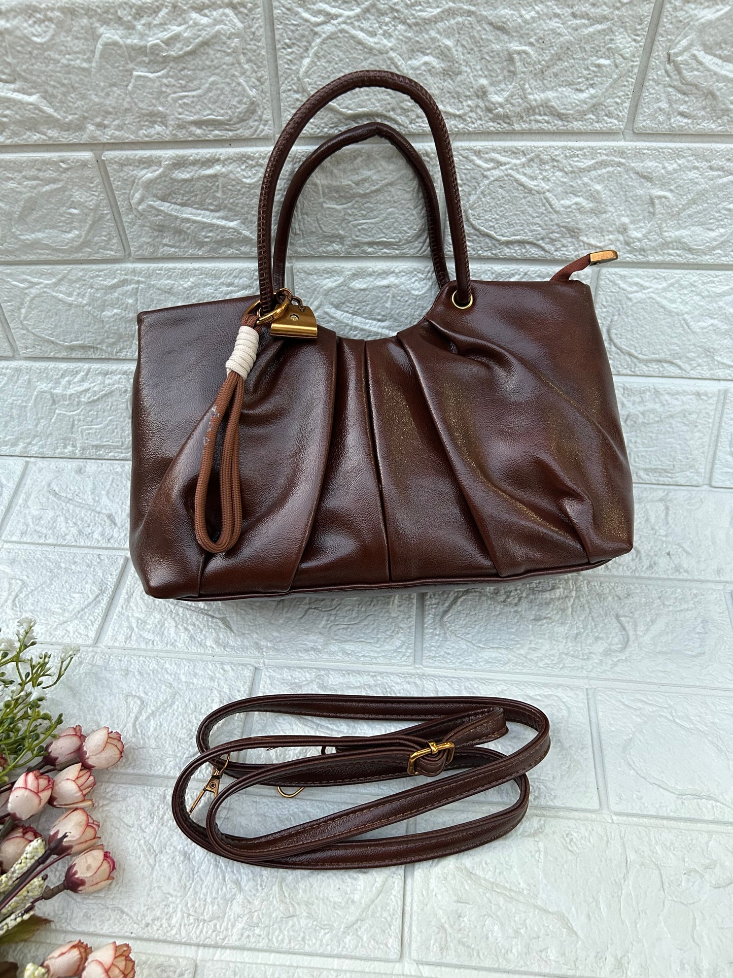 Pearl Pleated