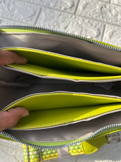 Belleza Sling Bag
