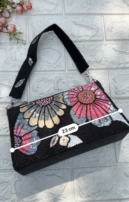 Moti Mehfil bag!