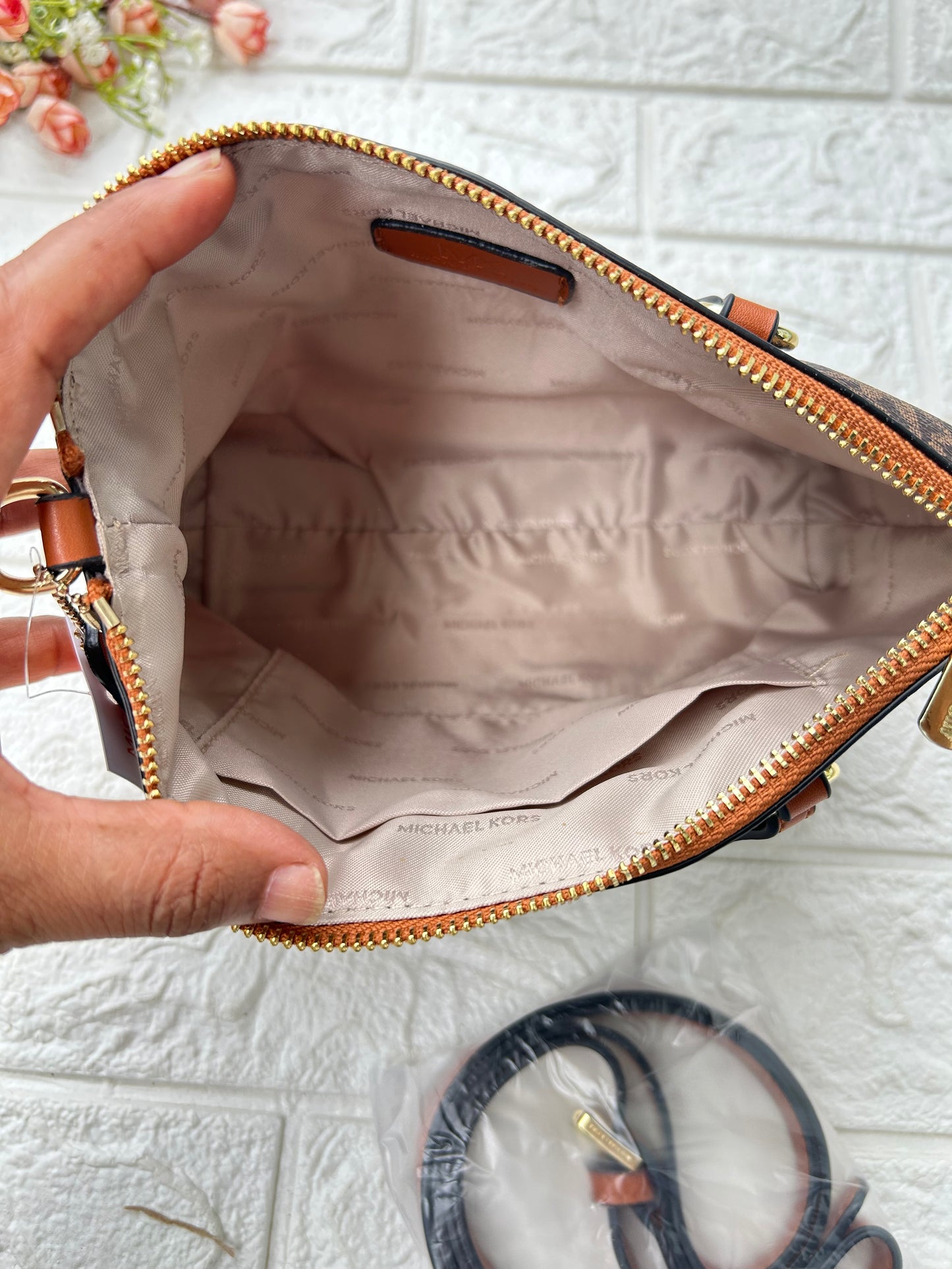 Vogue HandBag-4