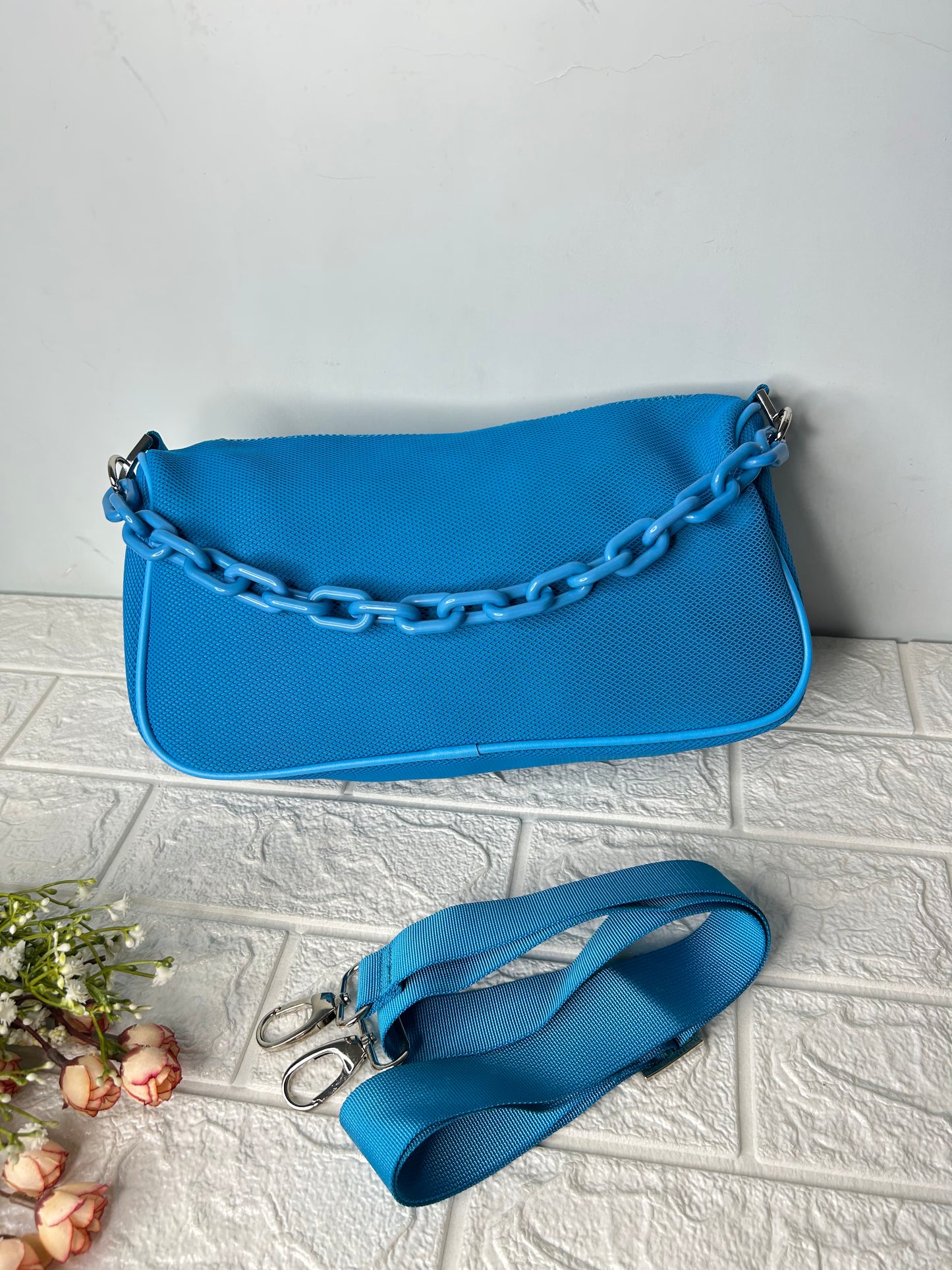 Pop Mesh Sling