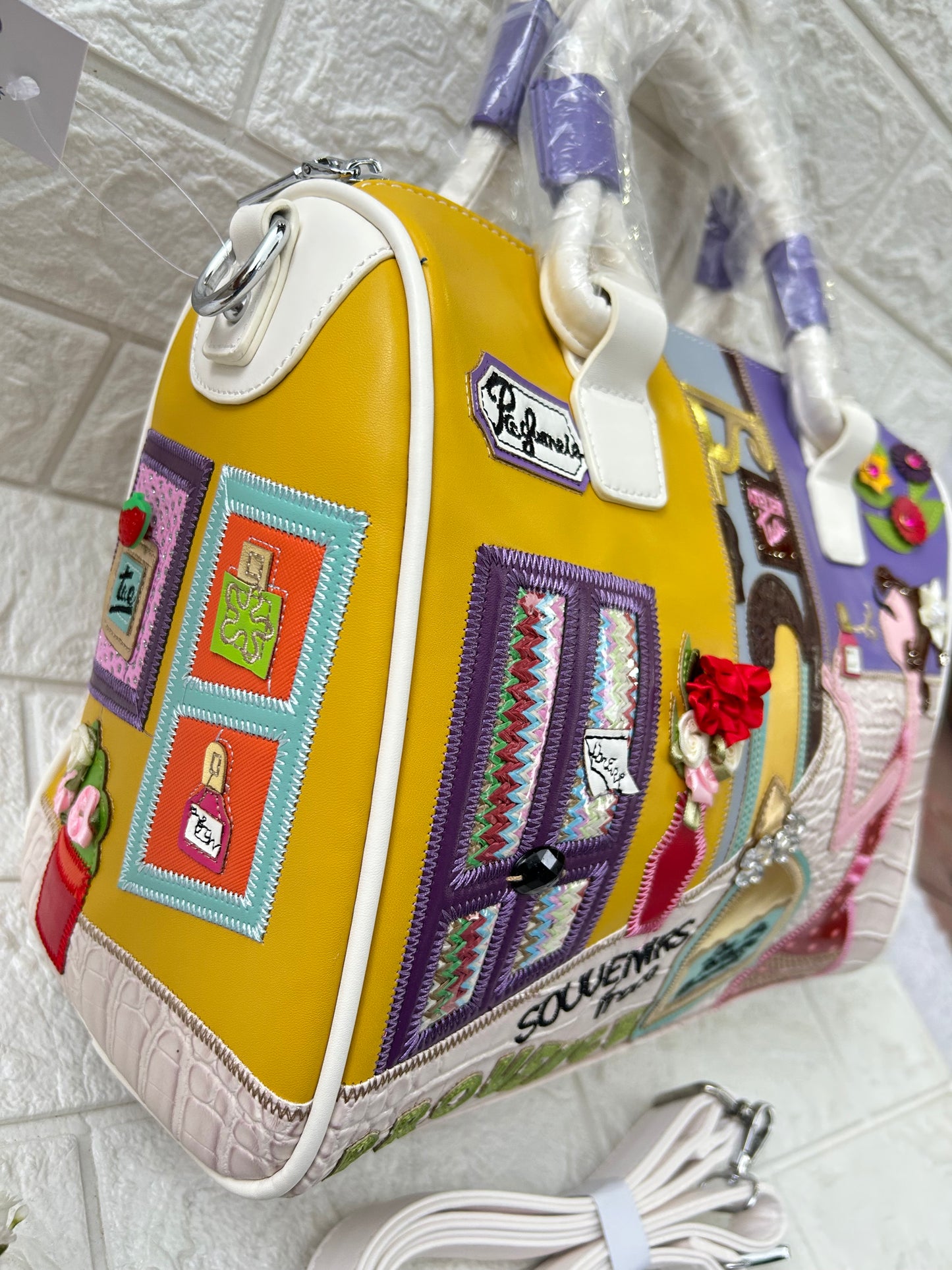 ArtViva HandBag-3