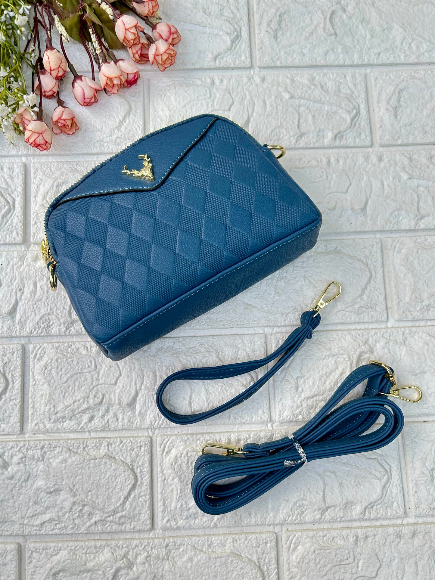 Preety Sling 1