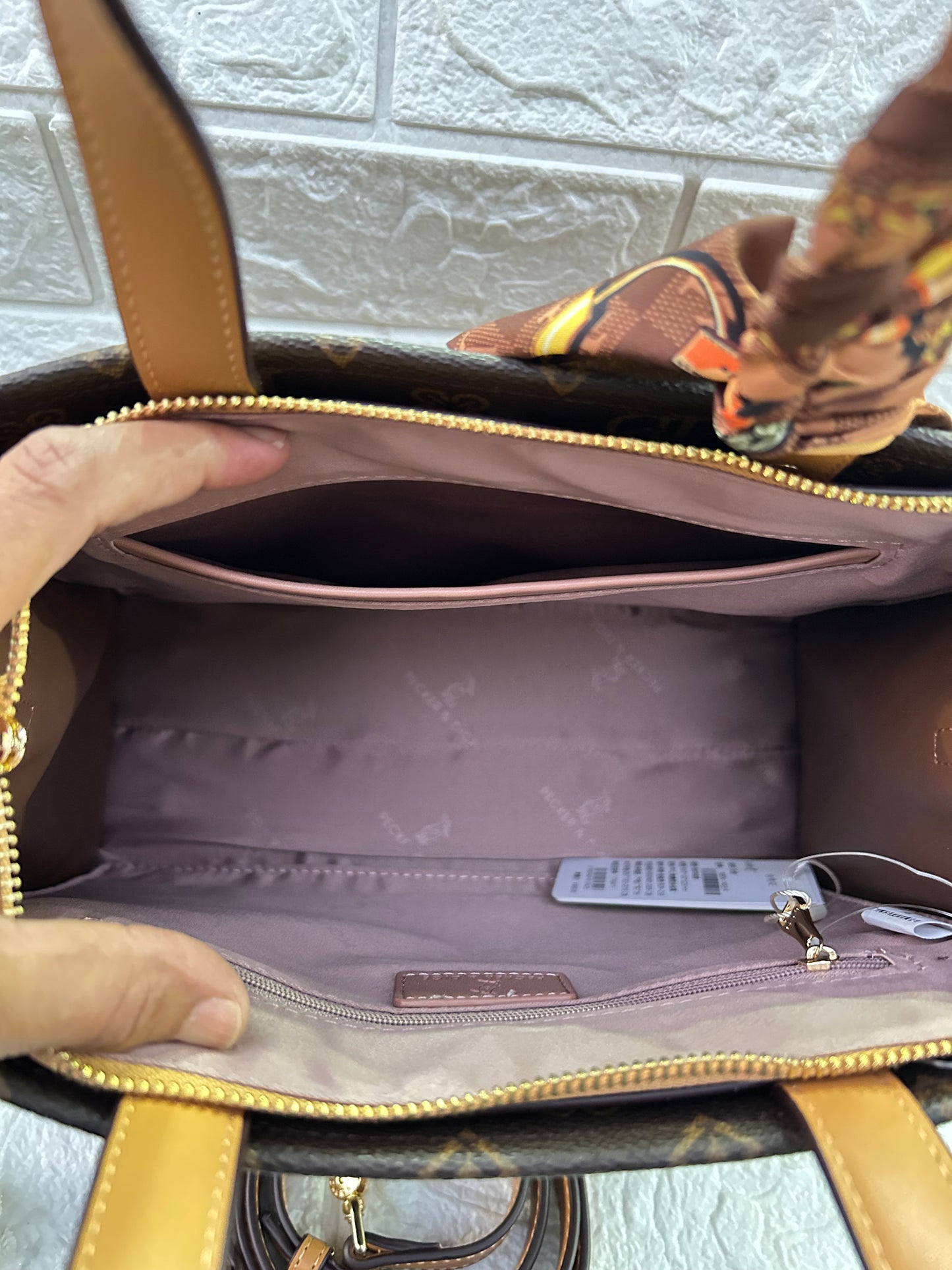 Vogue HandBag 1