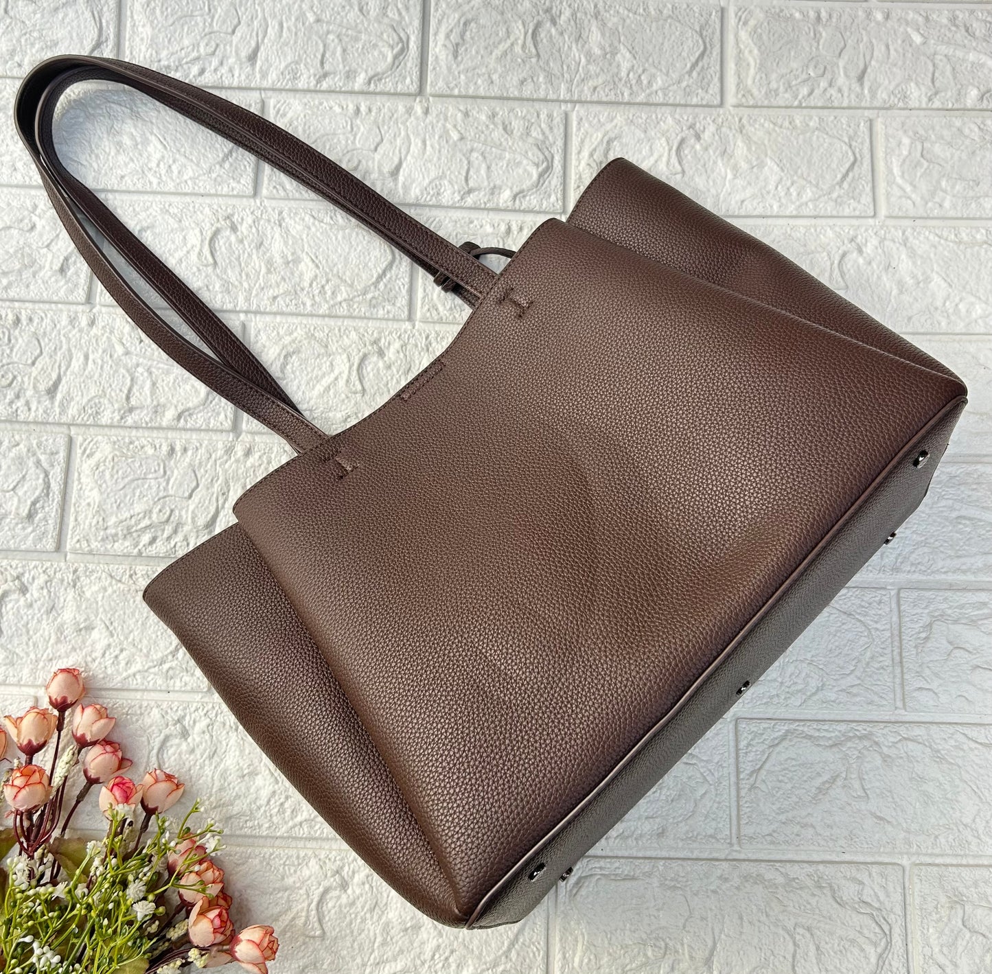 Accent Tote