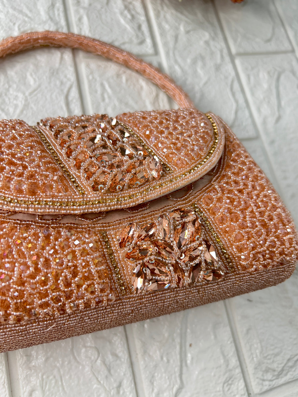 Moti Mehfil Bag-7