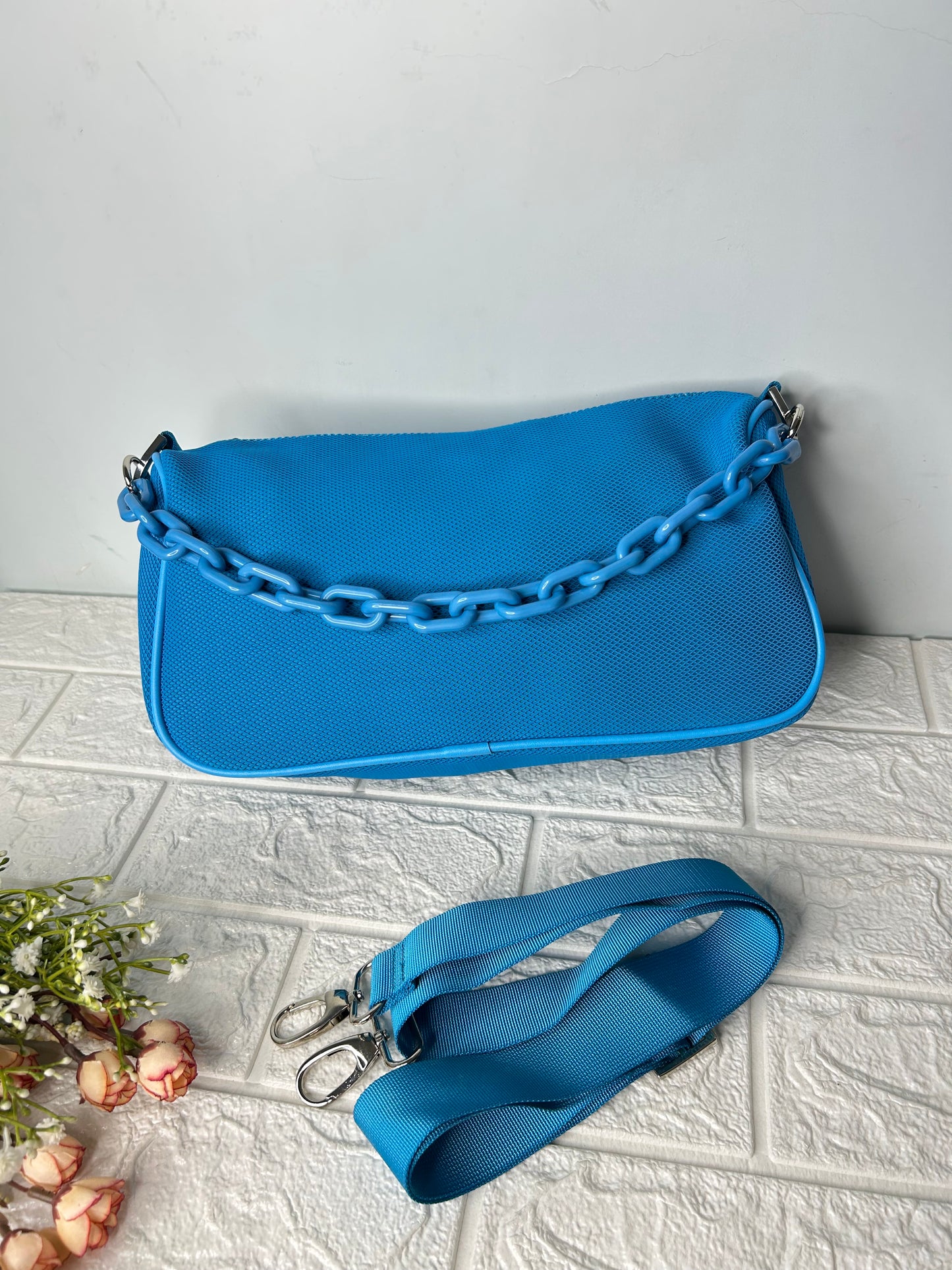 Pop Mesh Sling