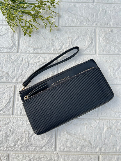 Smart Wristlet