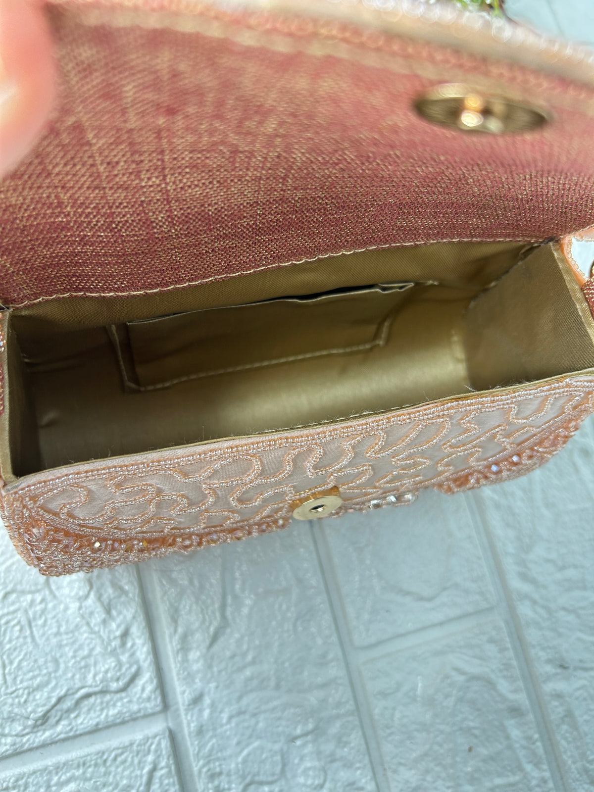 Moti Mehfil Bag-7