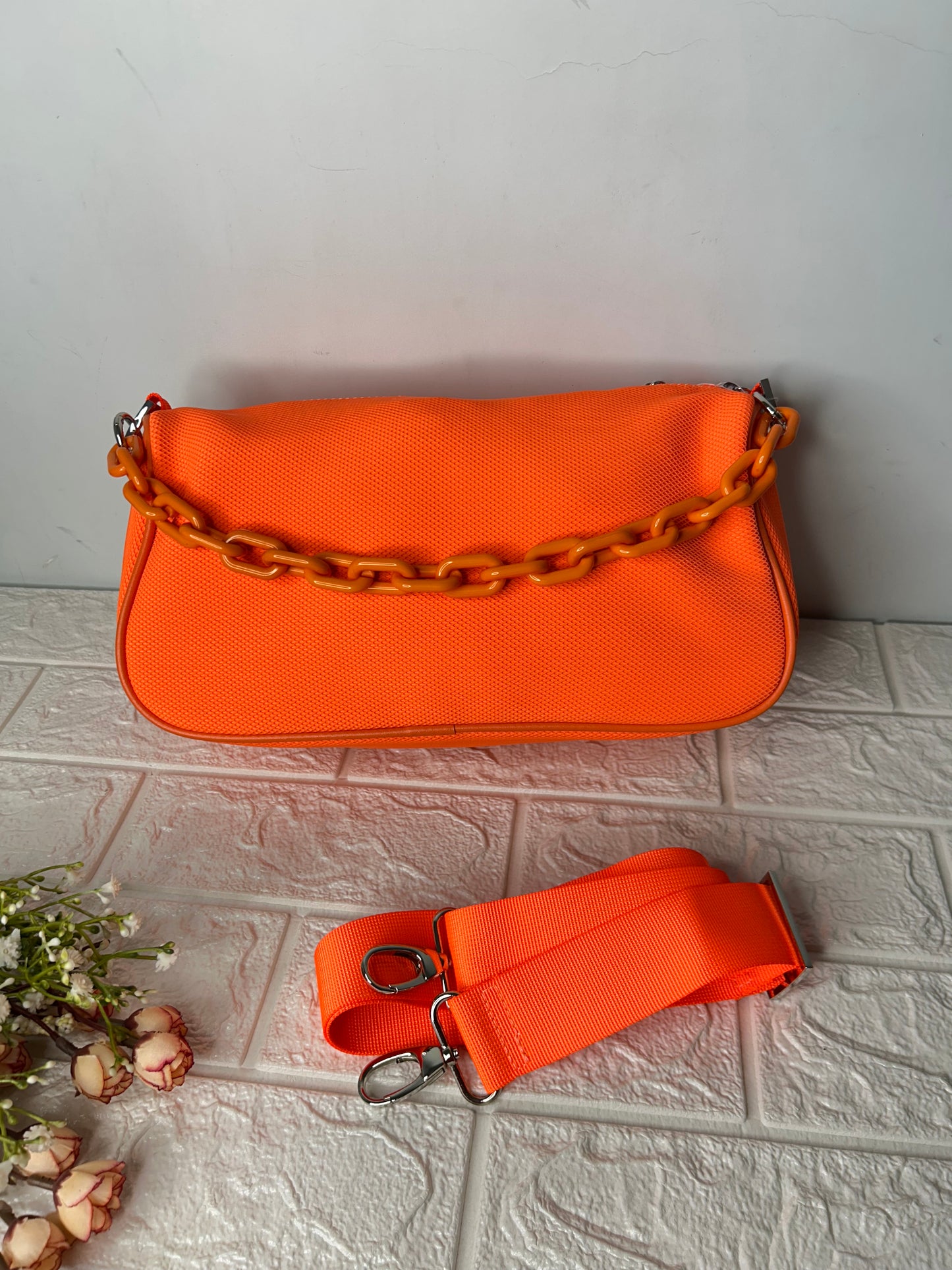 Pop Mesh Sling