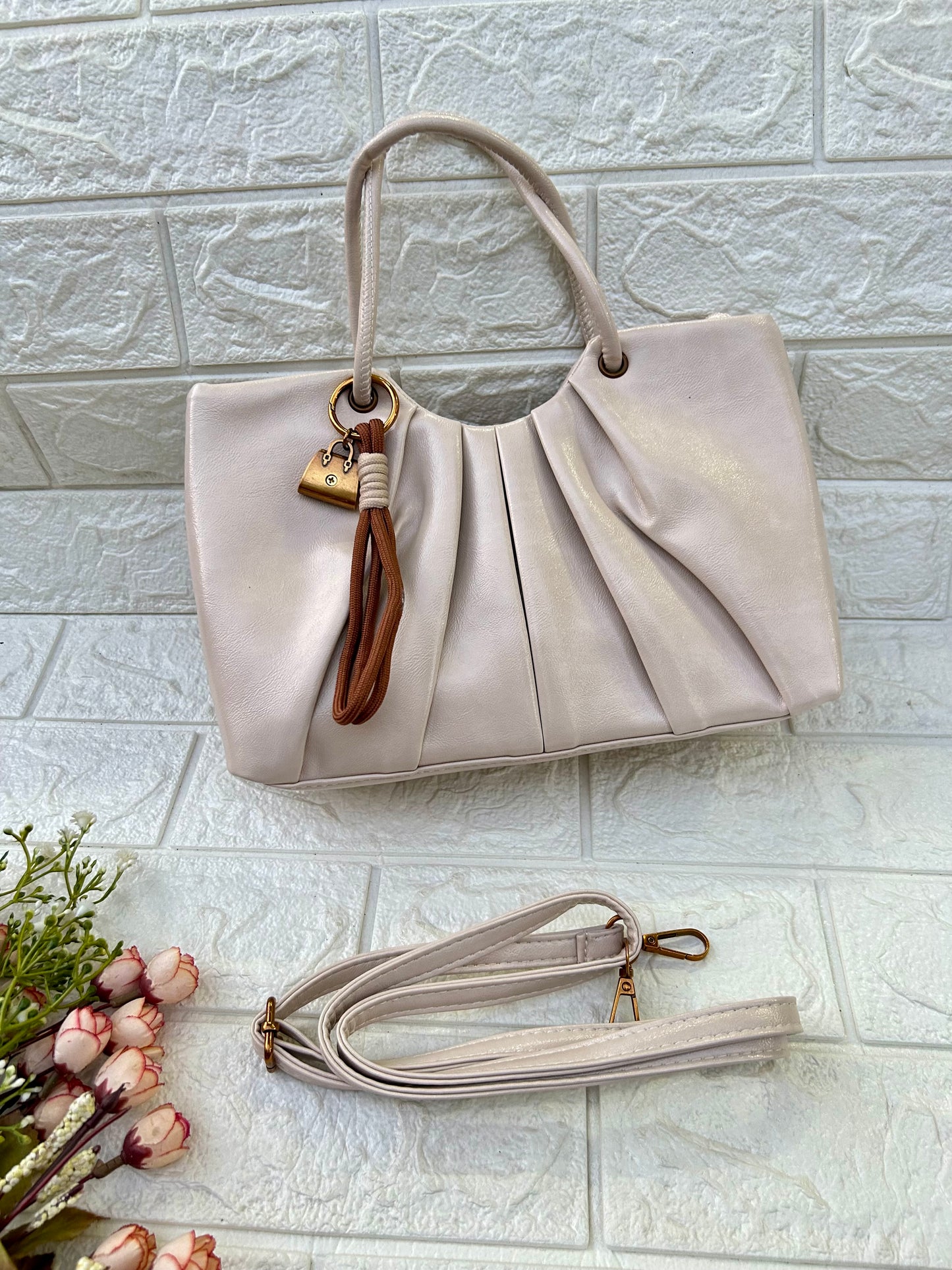 Pearl Pleated