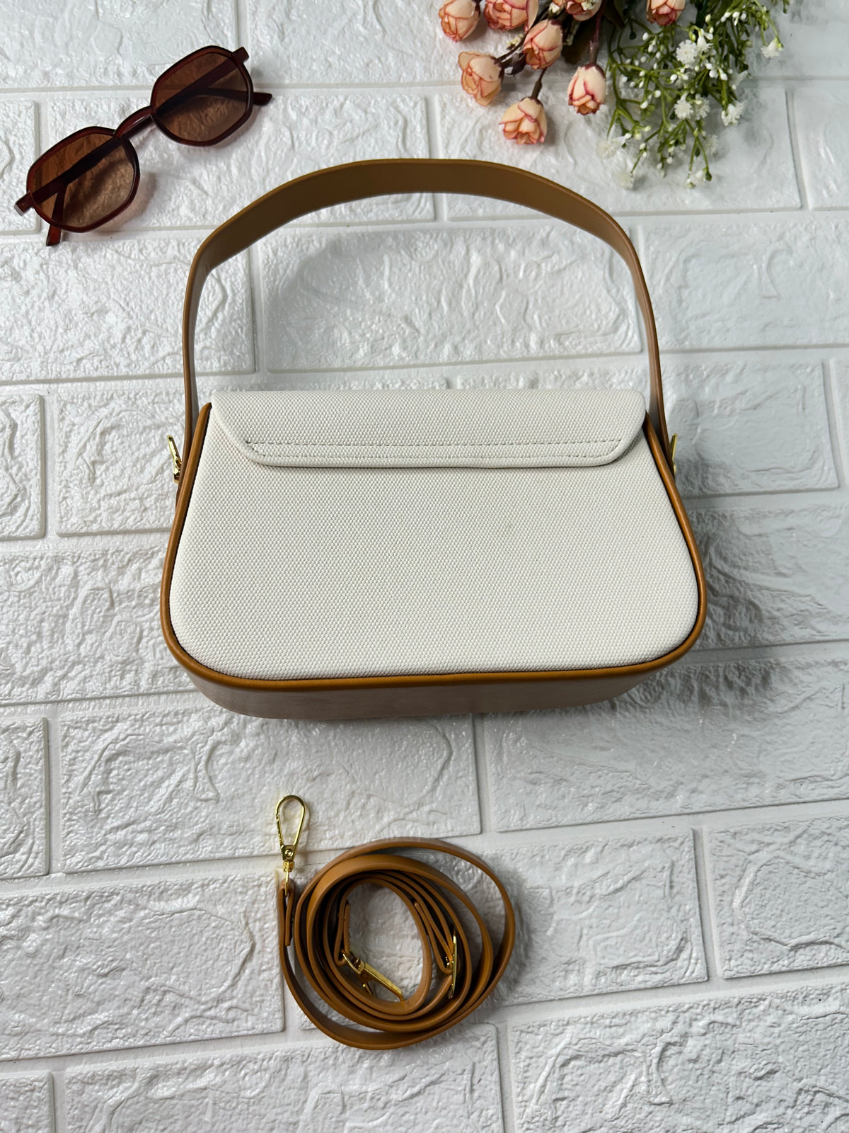 Breeze Trendy Sling