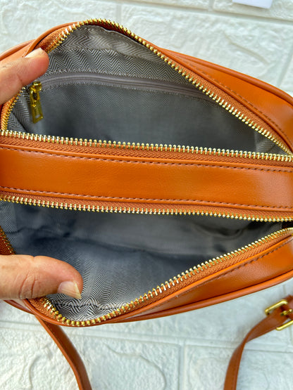 Glamora Sling