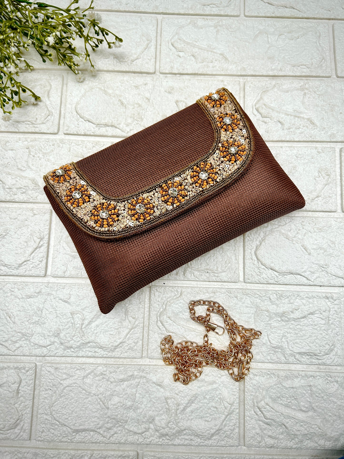 Shine & Chic 10