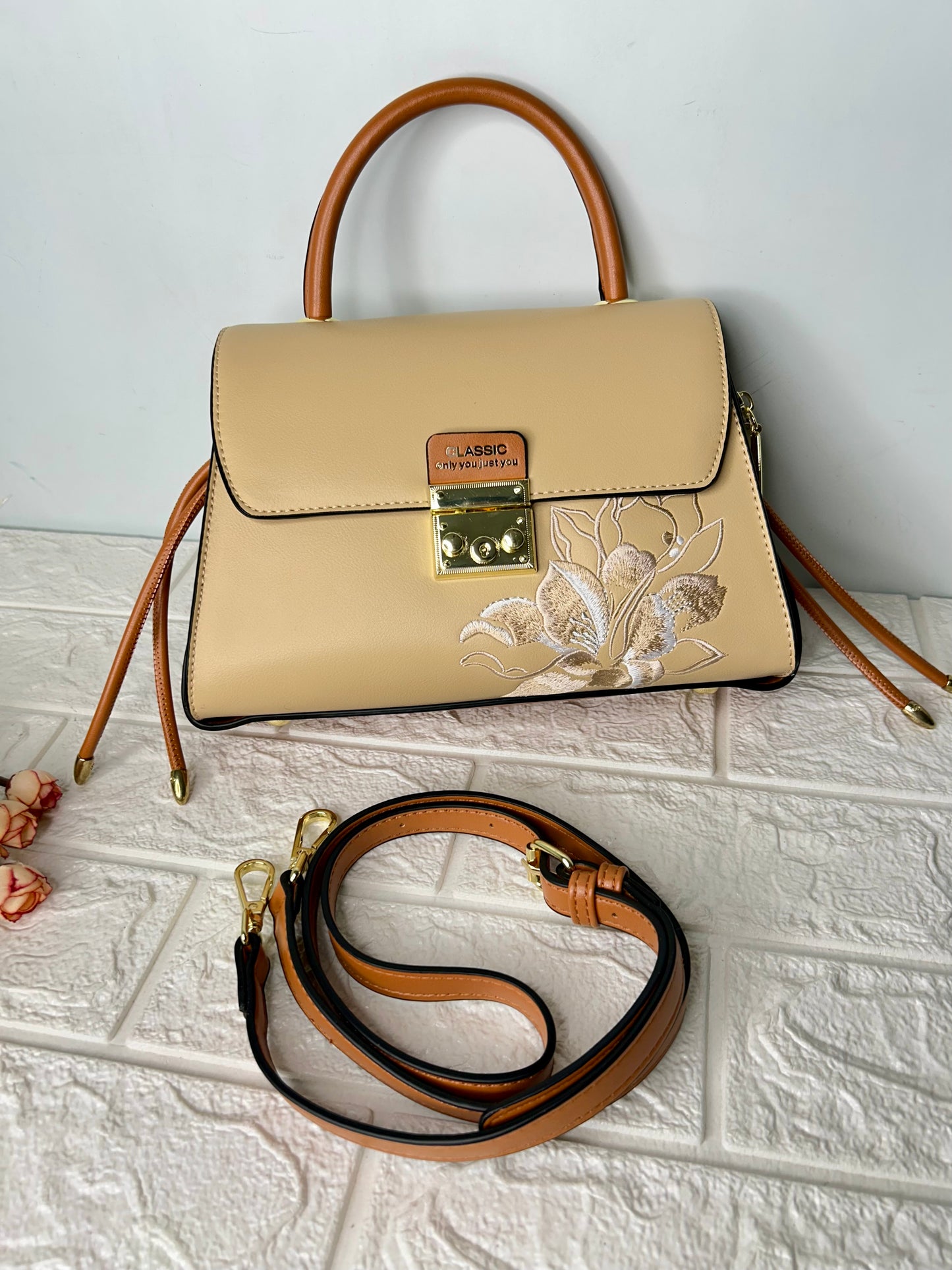 Floral TopHandle Bag ￼