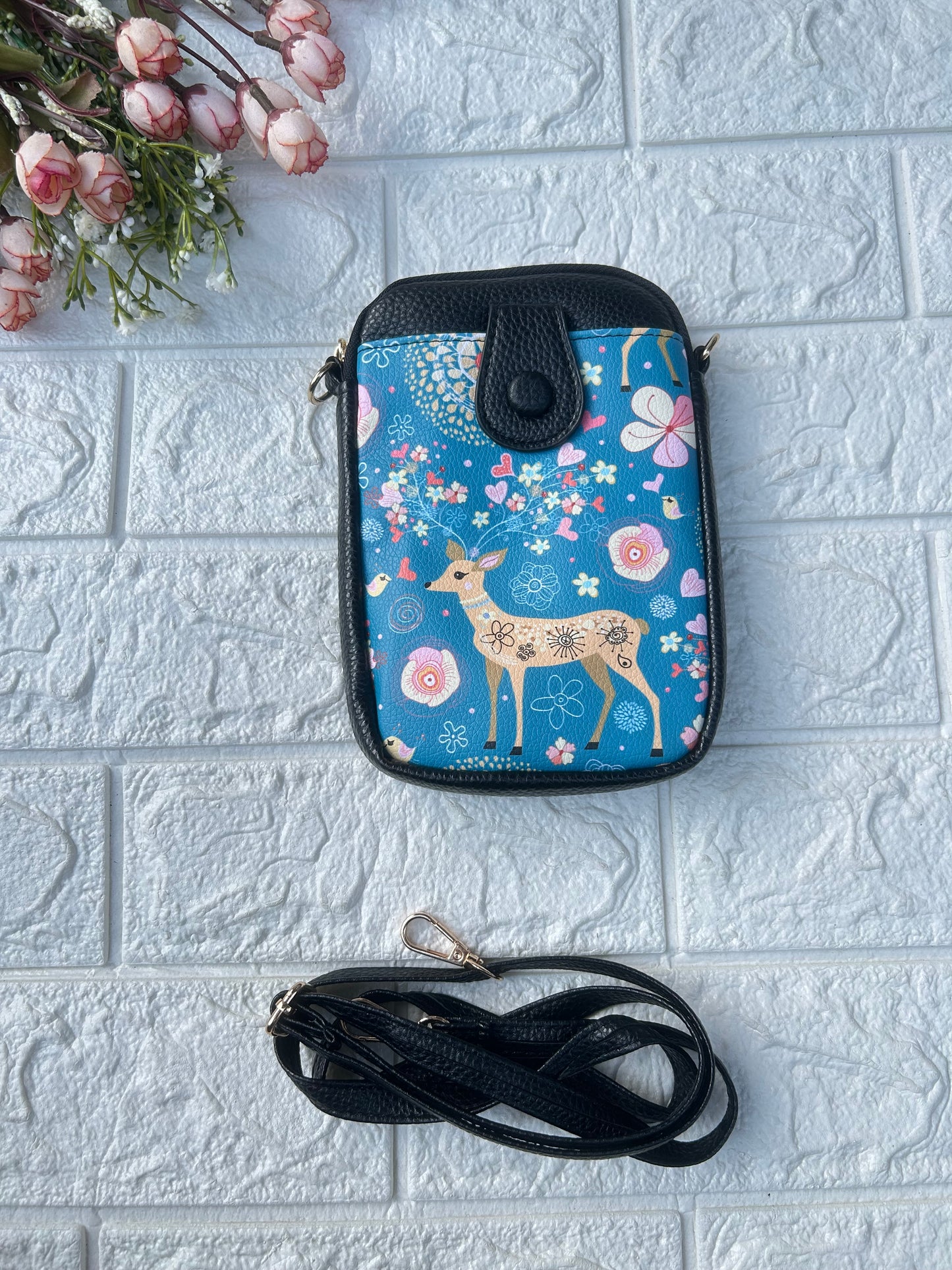 Preety Mobile Sling 3