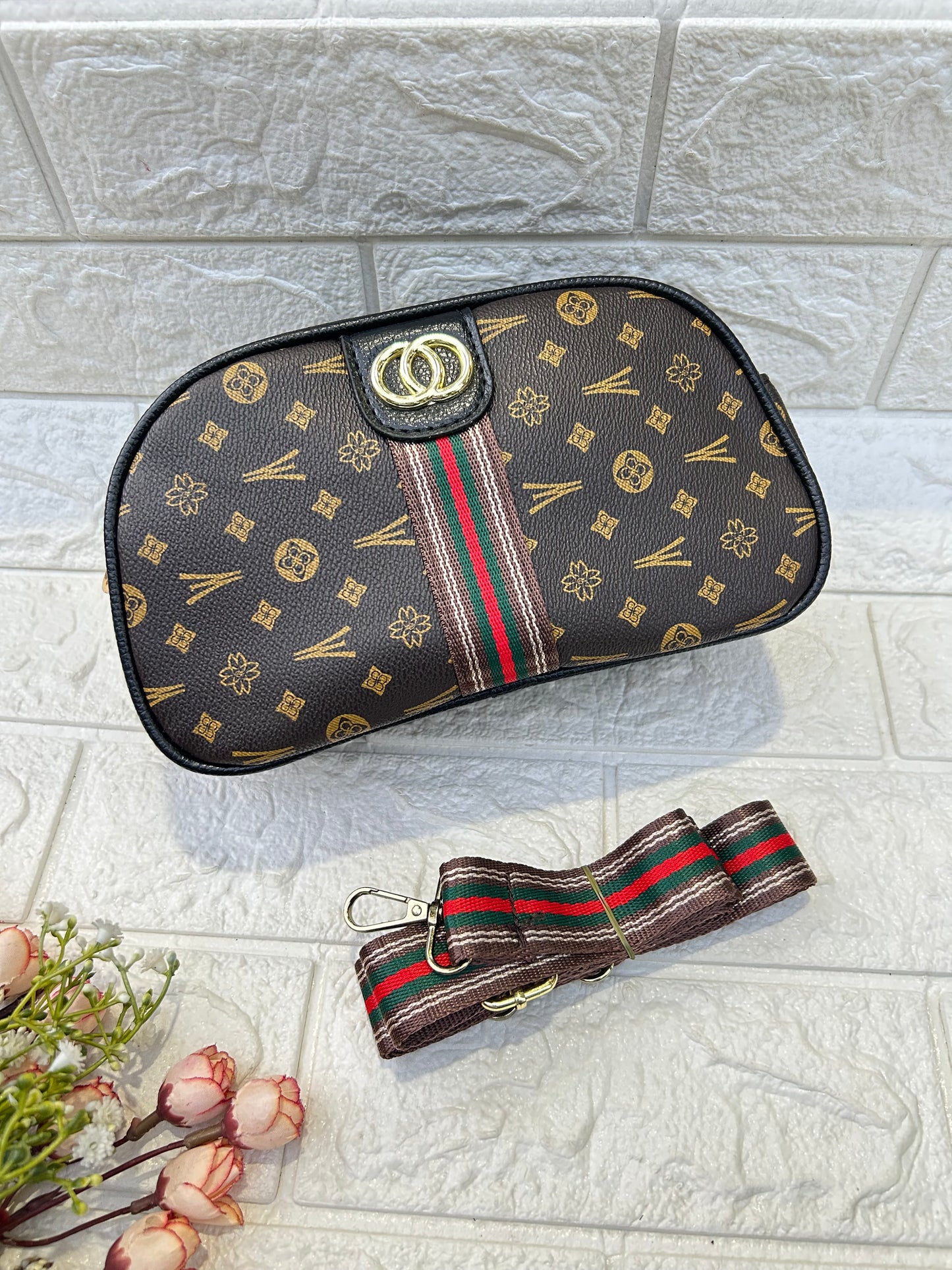 Preety Sling