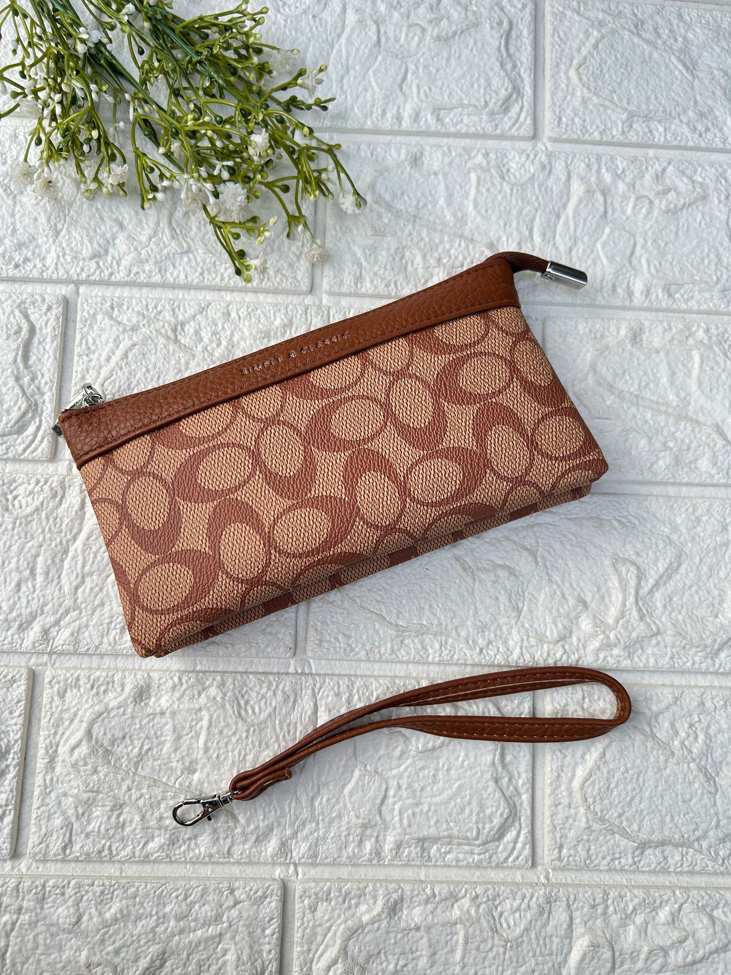 Smart Wristlet
