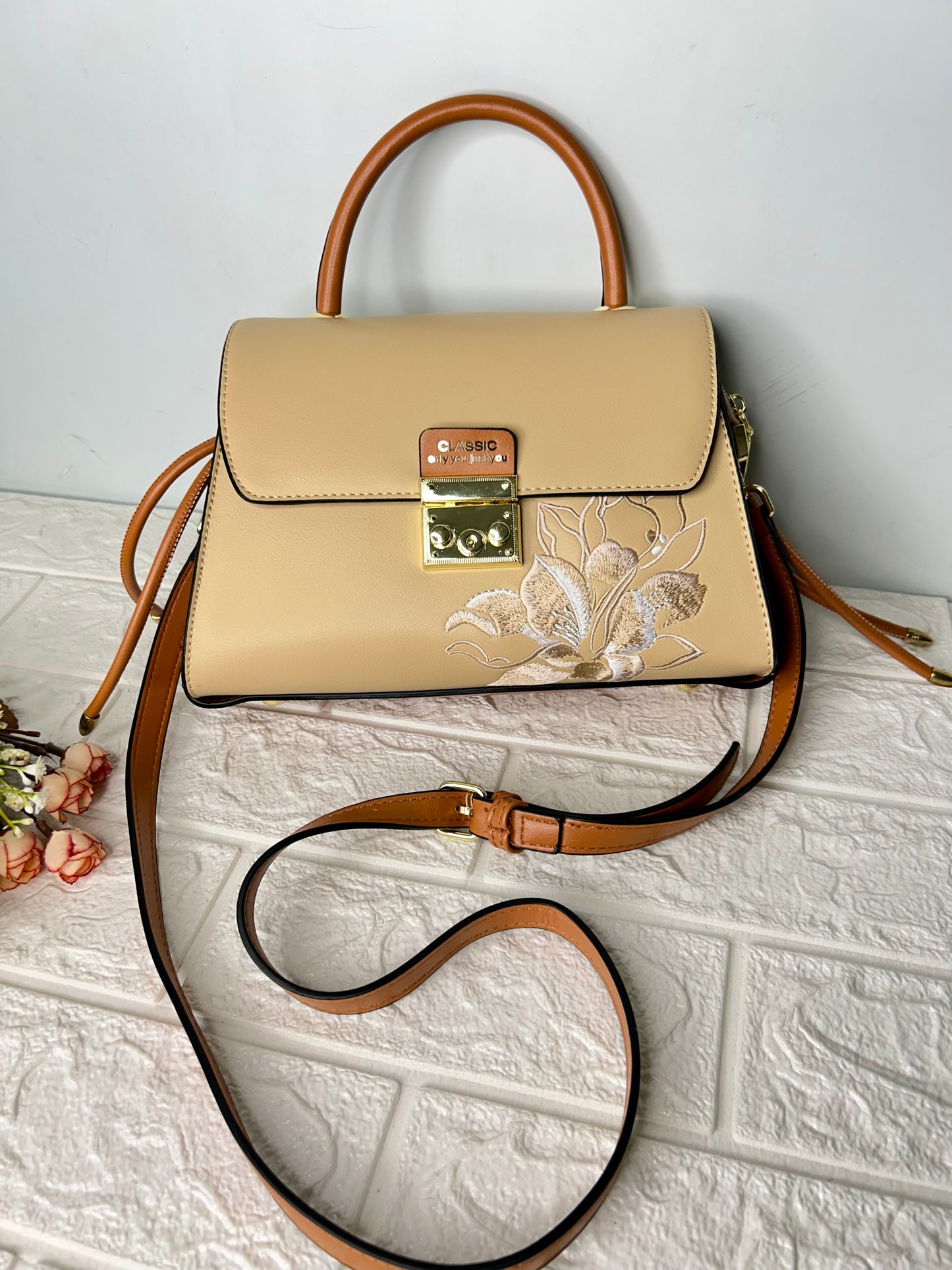 Floral TopHandle Bag ￼