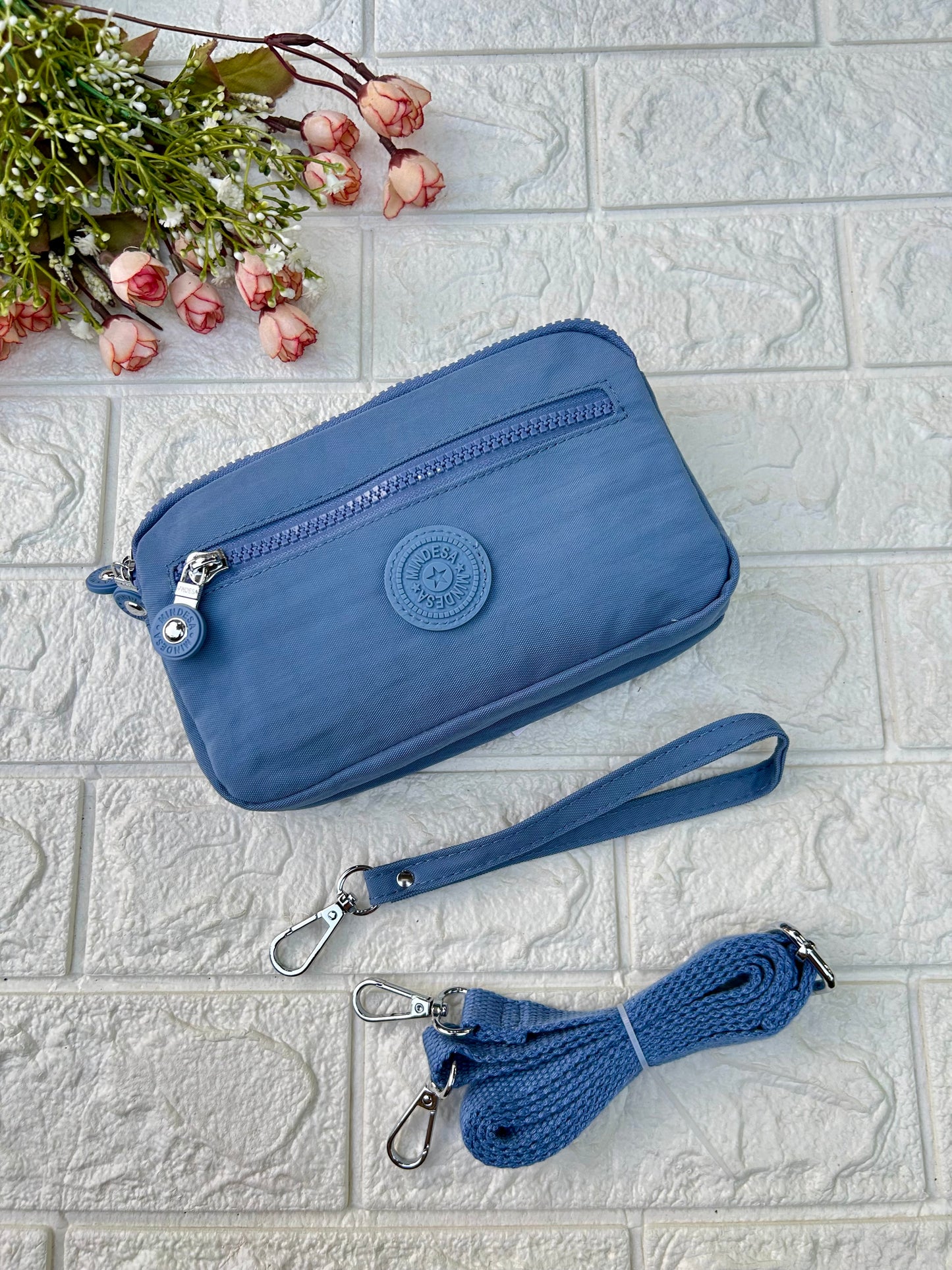 Go Lite Clutch Sling