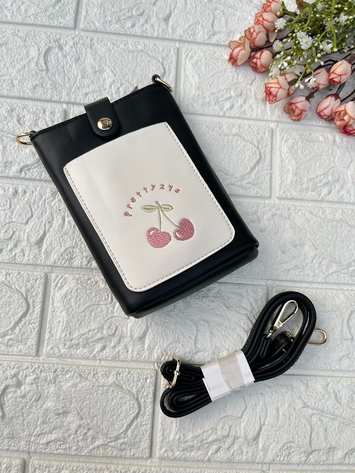 Pretty Mobile Sling -1