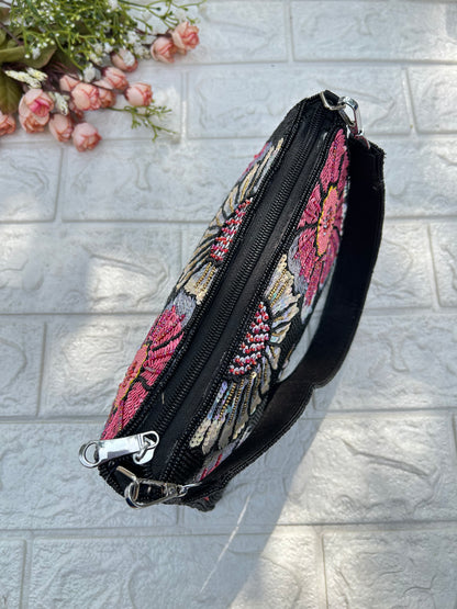 Moti Mehfil bag!