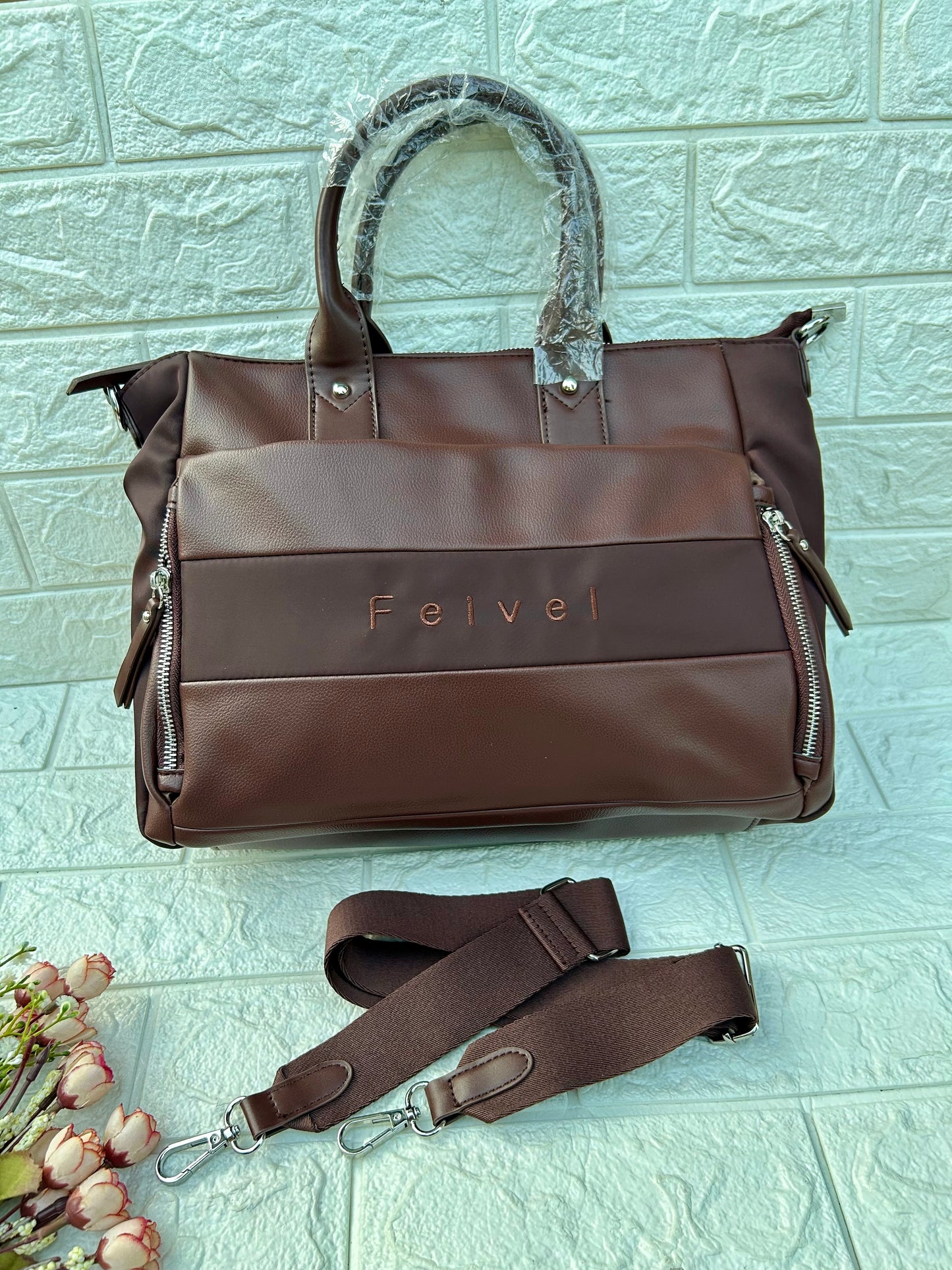LuxeSpace HandBag