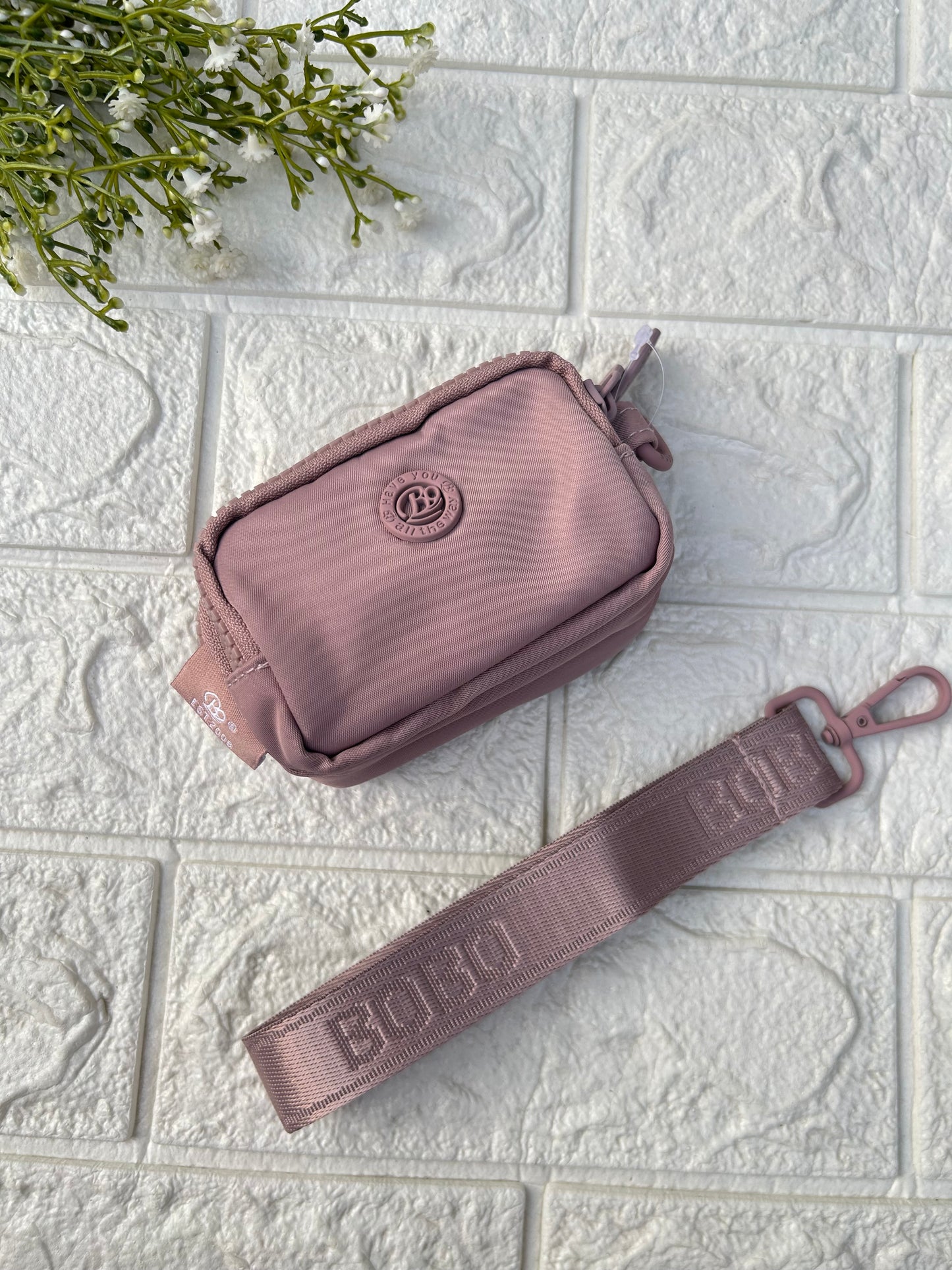 Dura Pouch 1