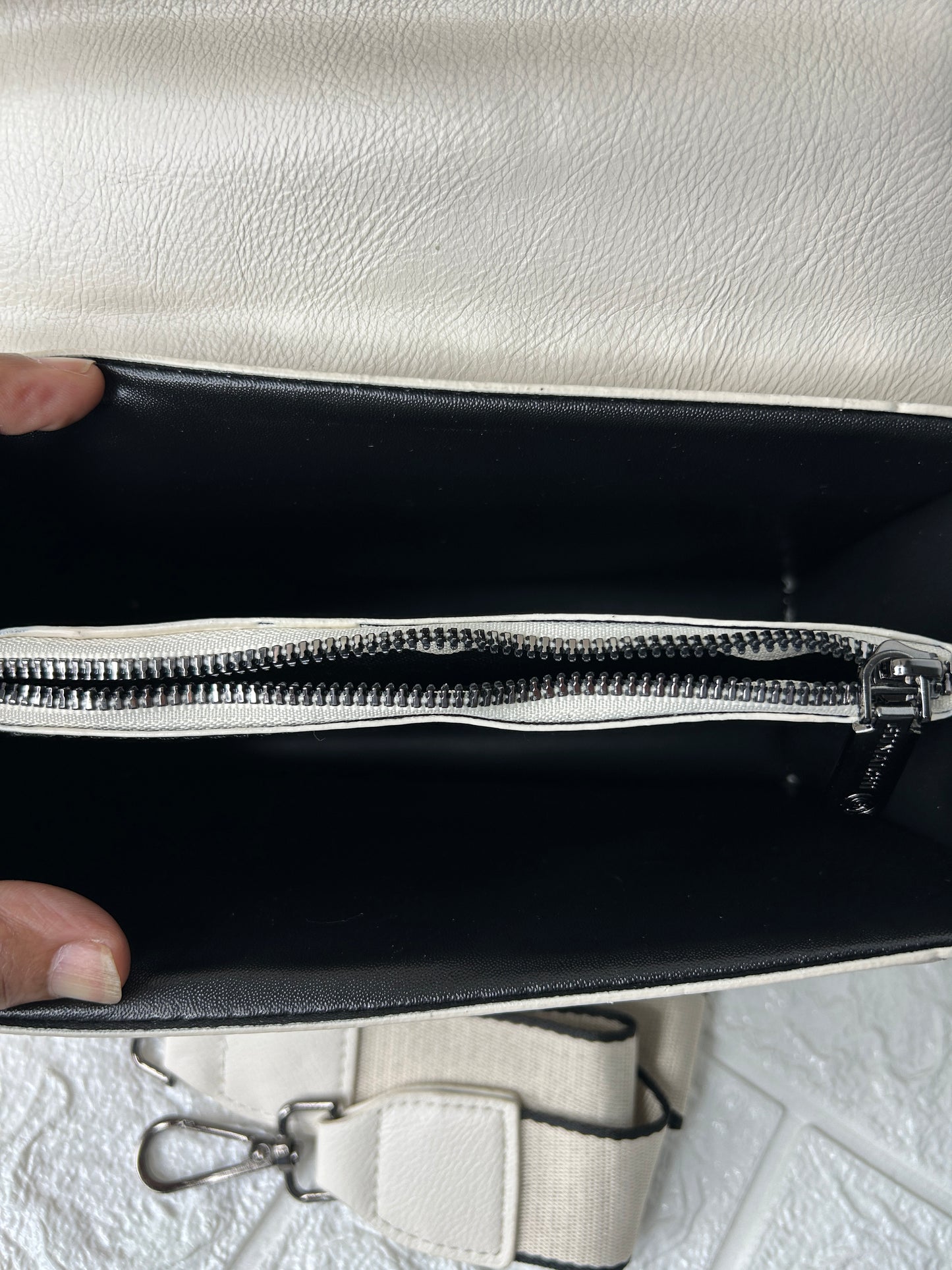 MonoBox Sling