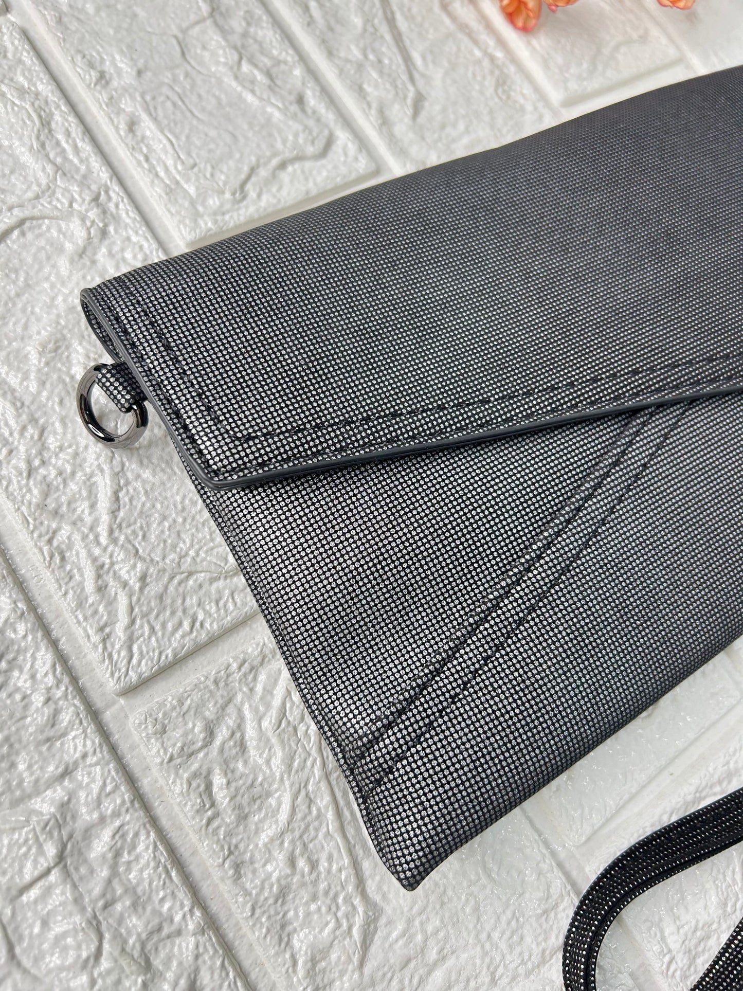 NovaMatte Clutch