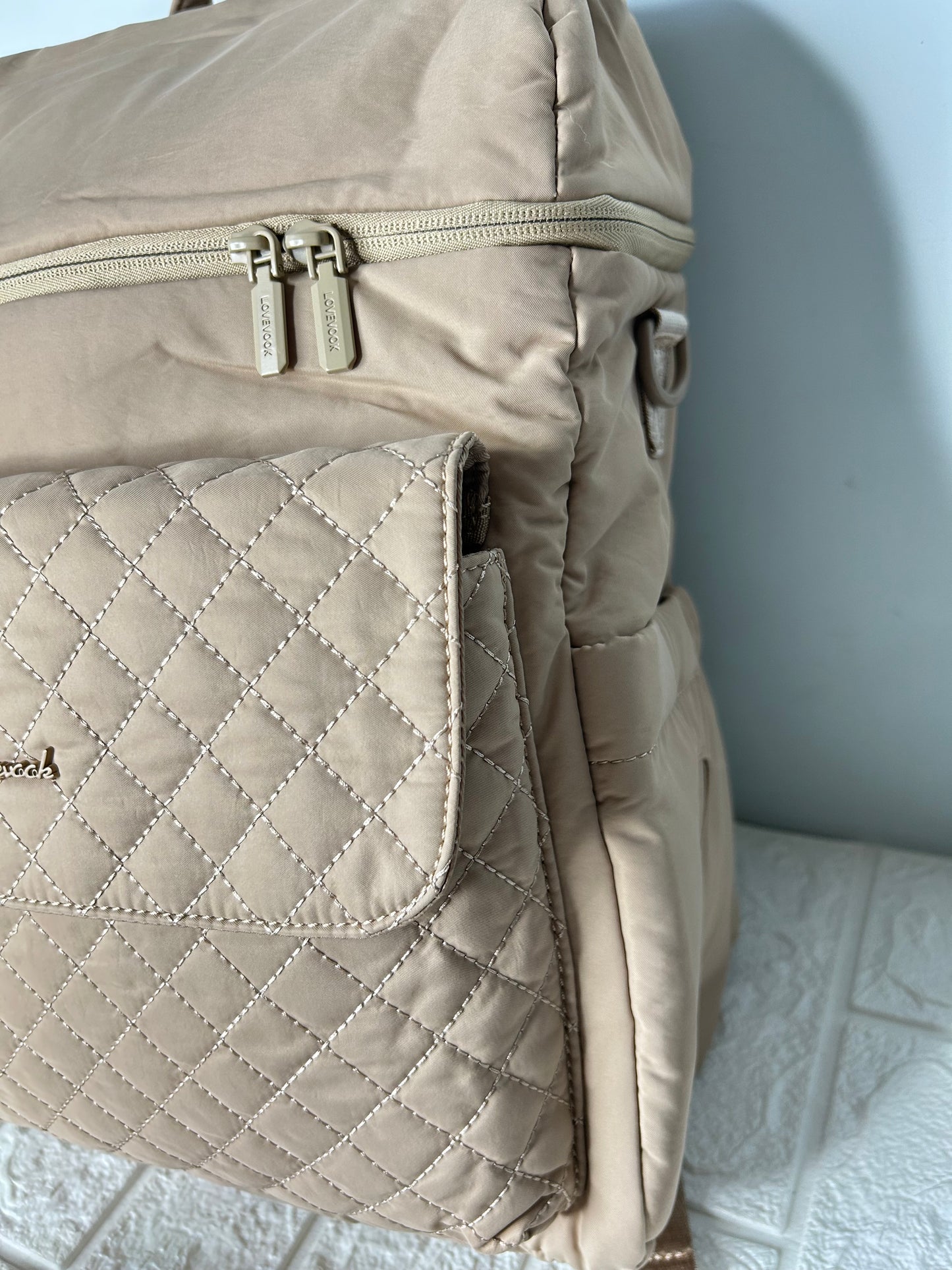 CloudCarry Backpack