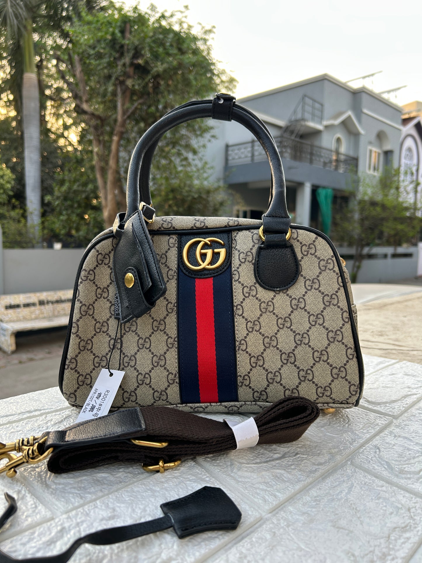 PoshNova 2